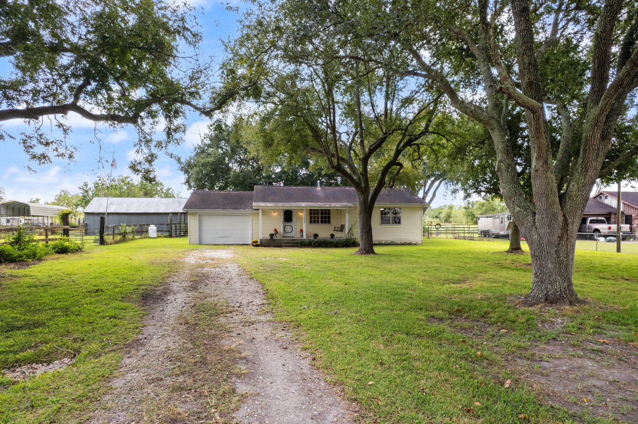 11325 32nd Street Property Photo 1