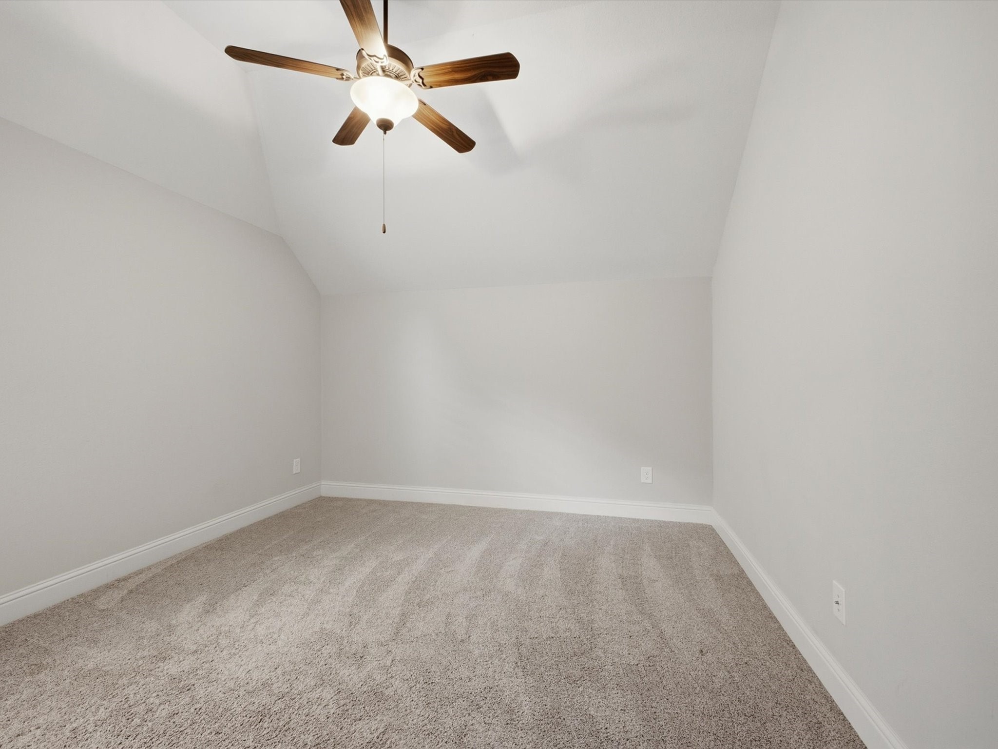 1628 Longwood Glen Lane Property Photo 36