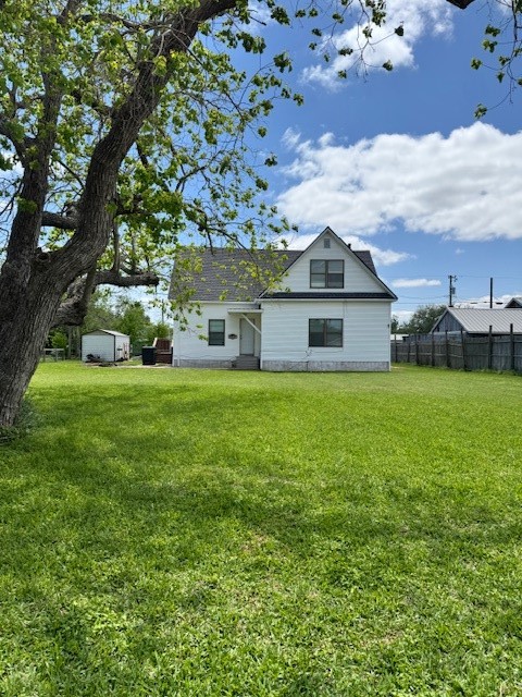 217 Main Street Property Photo 1