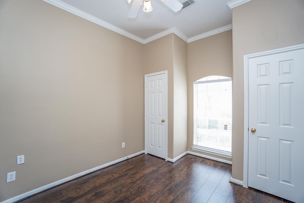 2710 Grants Lake Boulevard E6 Property Photo 18
