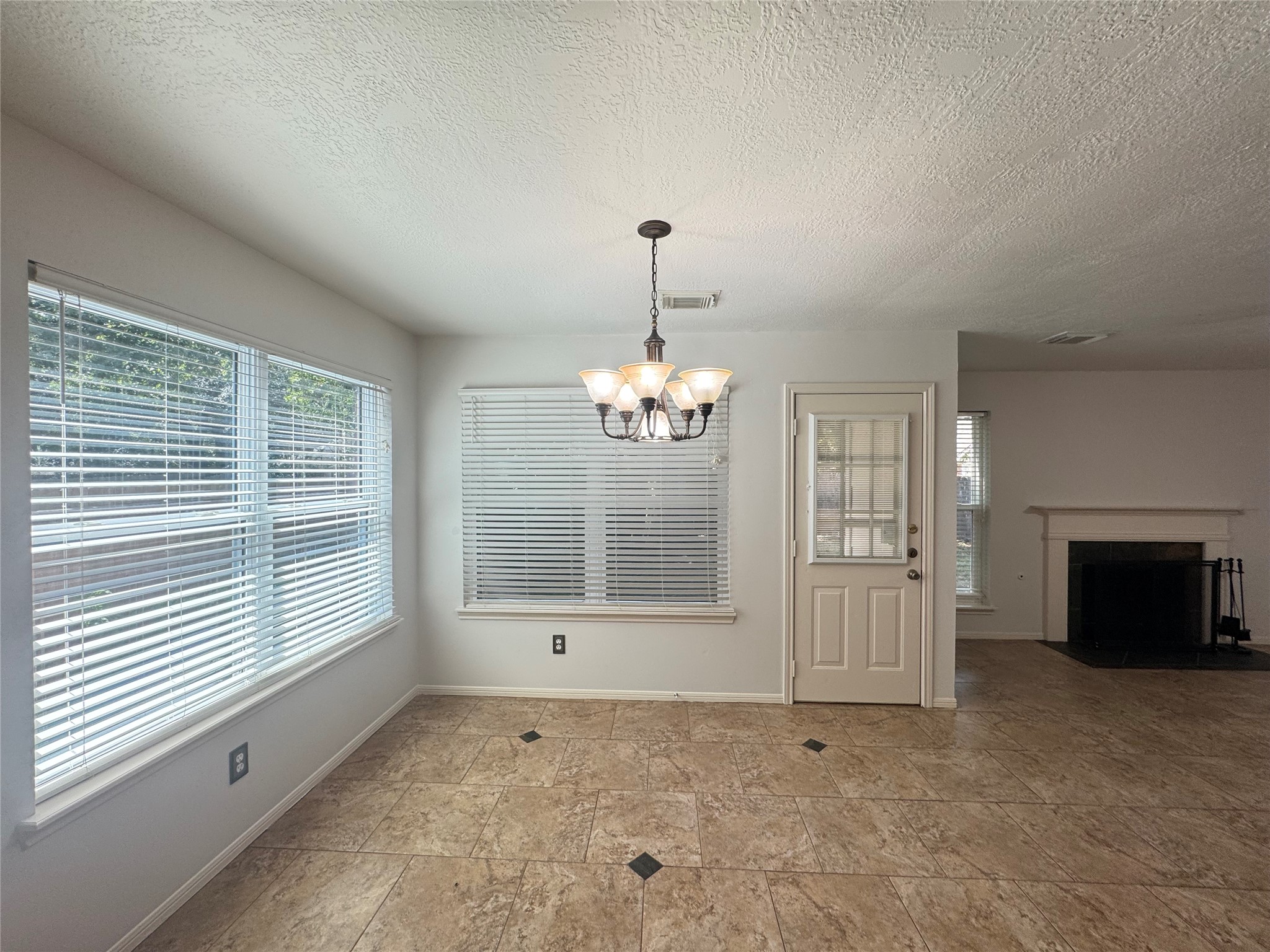 210 Rolling Plains Drive Property Photo 12