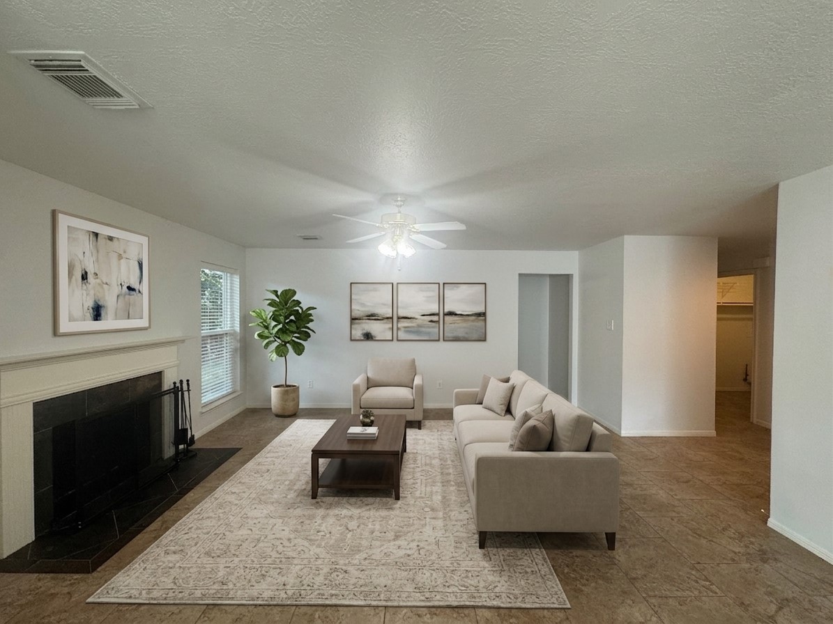 210 Rolling Plains Drive Property Photo 16