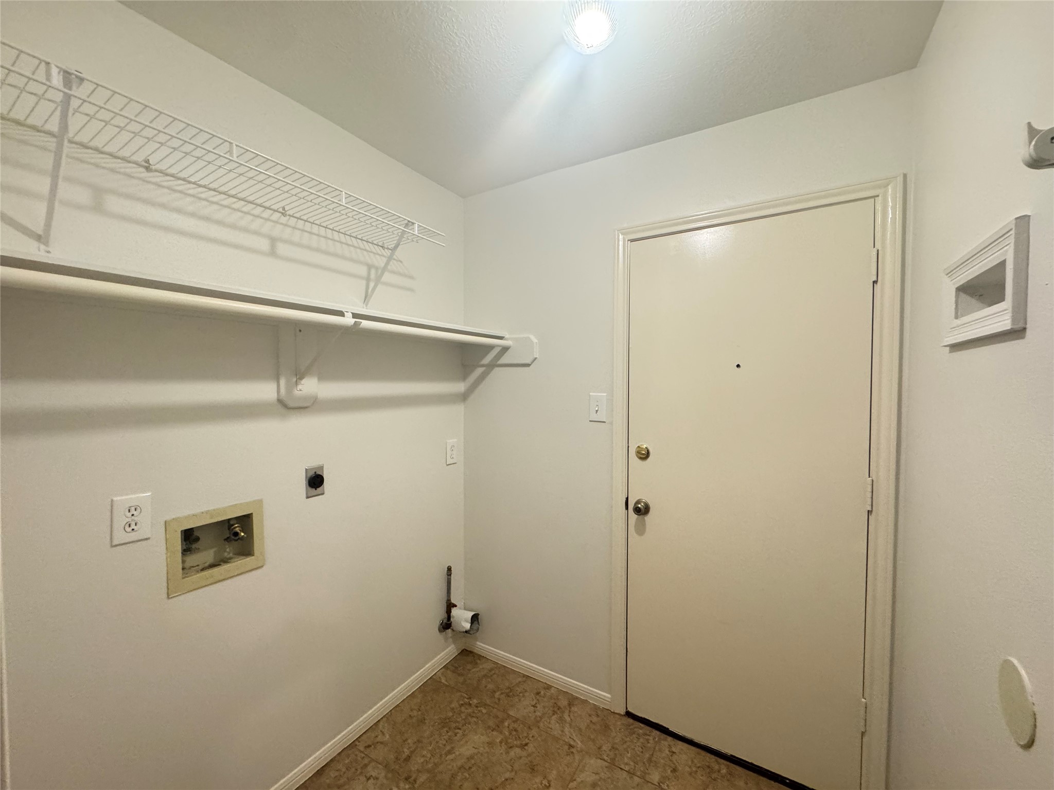 210 Rolling Plains Drive Property Photo 27