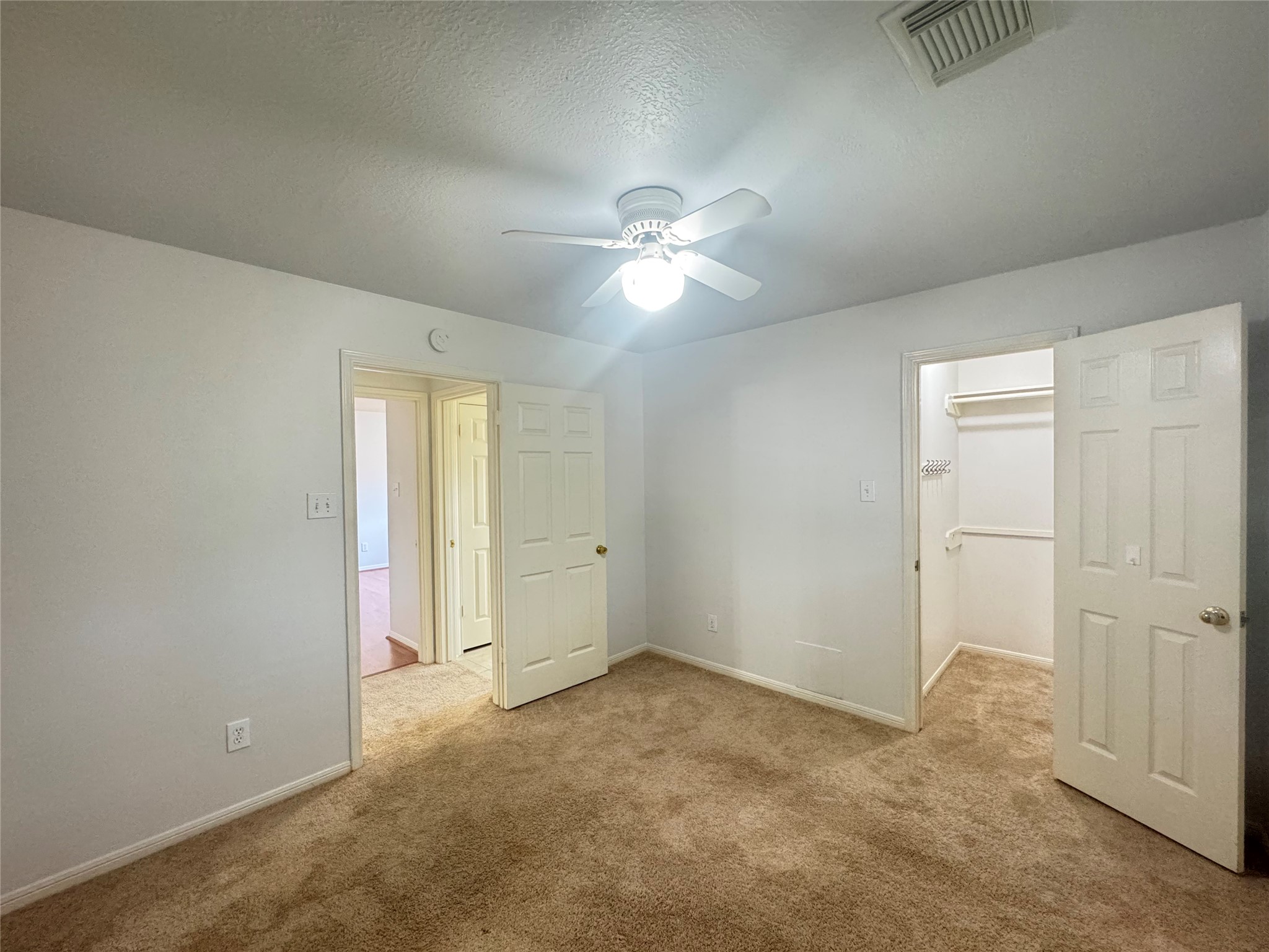 210 Rolling Plains Drive Property Photo 38