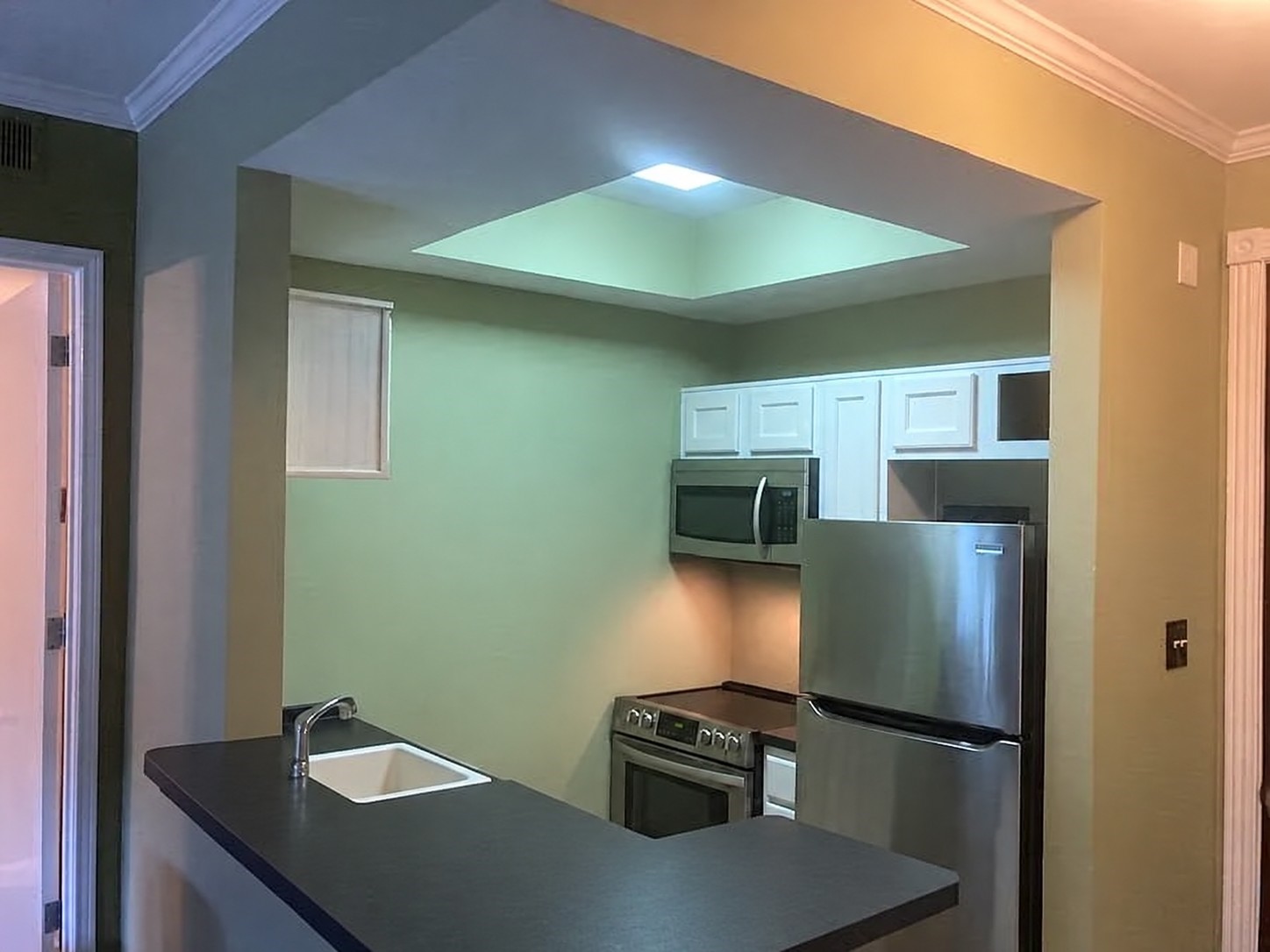 4515 Briar Hollow Place 302 Property Photo 2