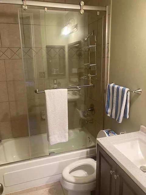 4515 Briar Hollow Place 302 Property Photo 4