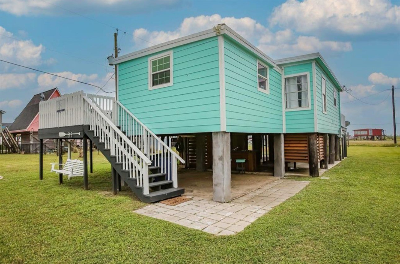 515 Texas Street Property Photo 1