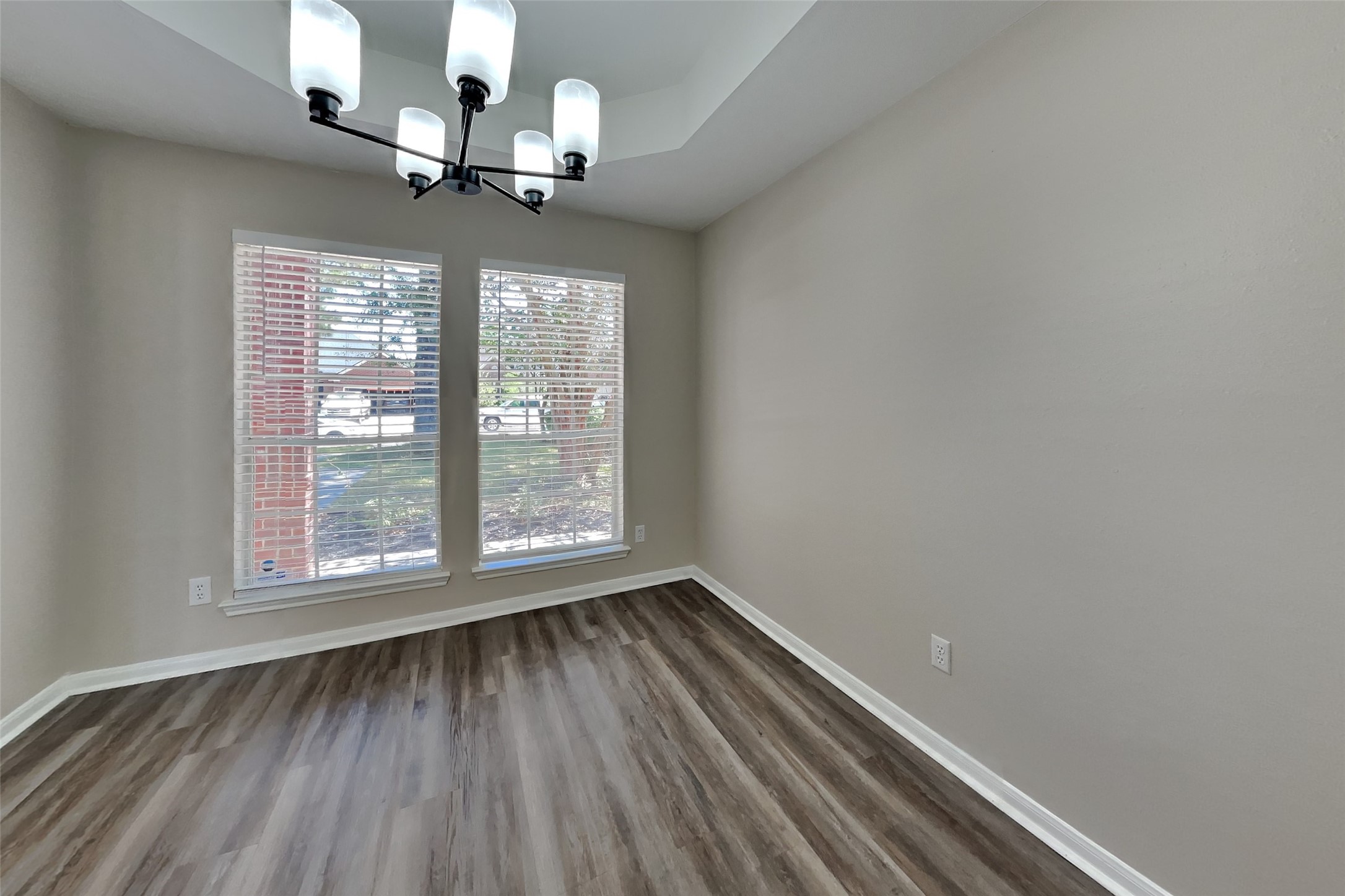 1407 Buchans Drive Property Photo 8