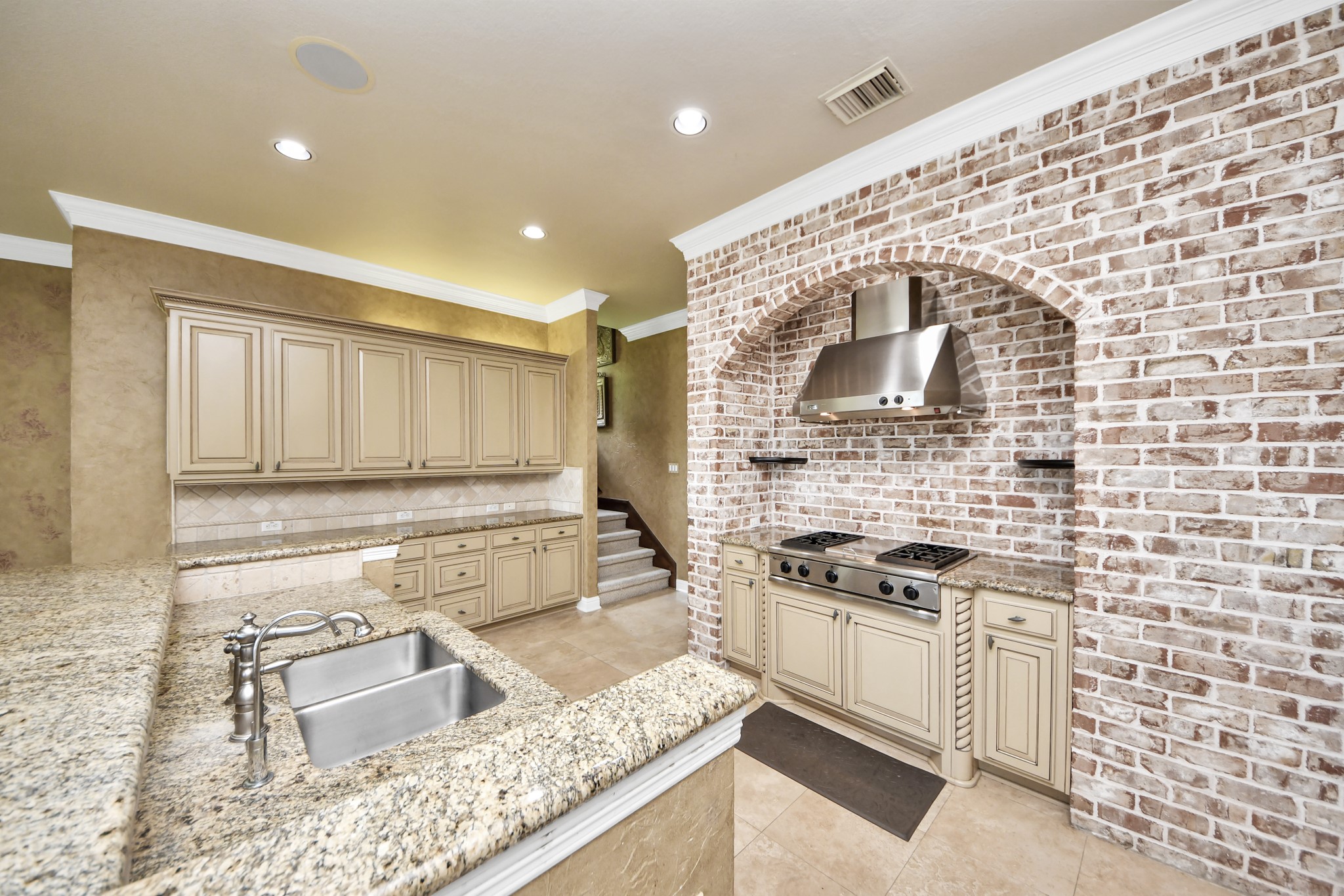 3727 Lakeridge Canyon Drive Property Photo 18