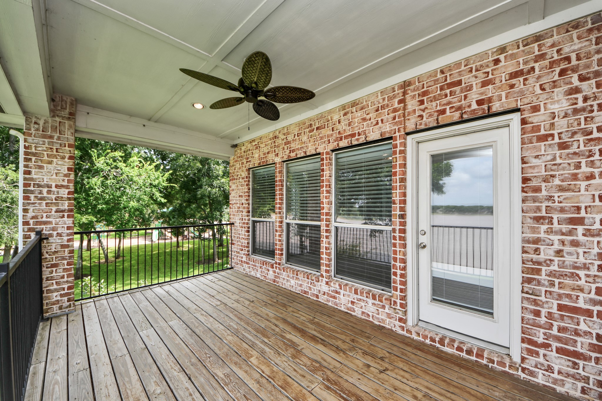 3727 Lakeridge Canyon Drive Property Photo 28