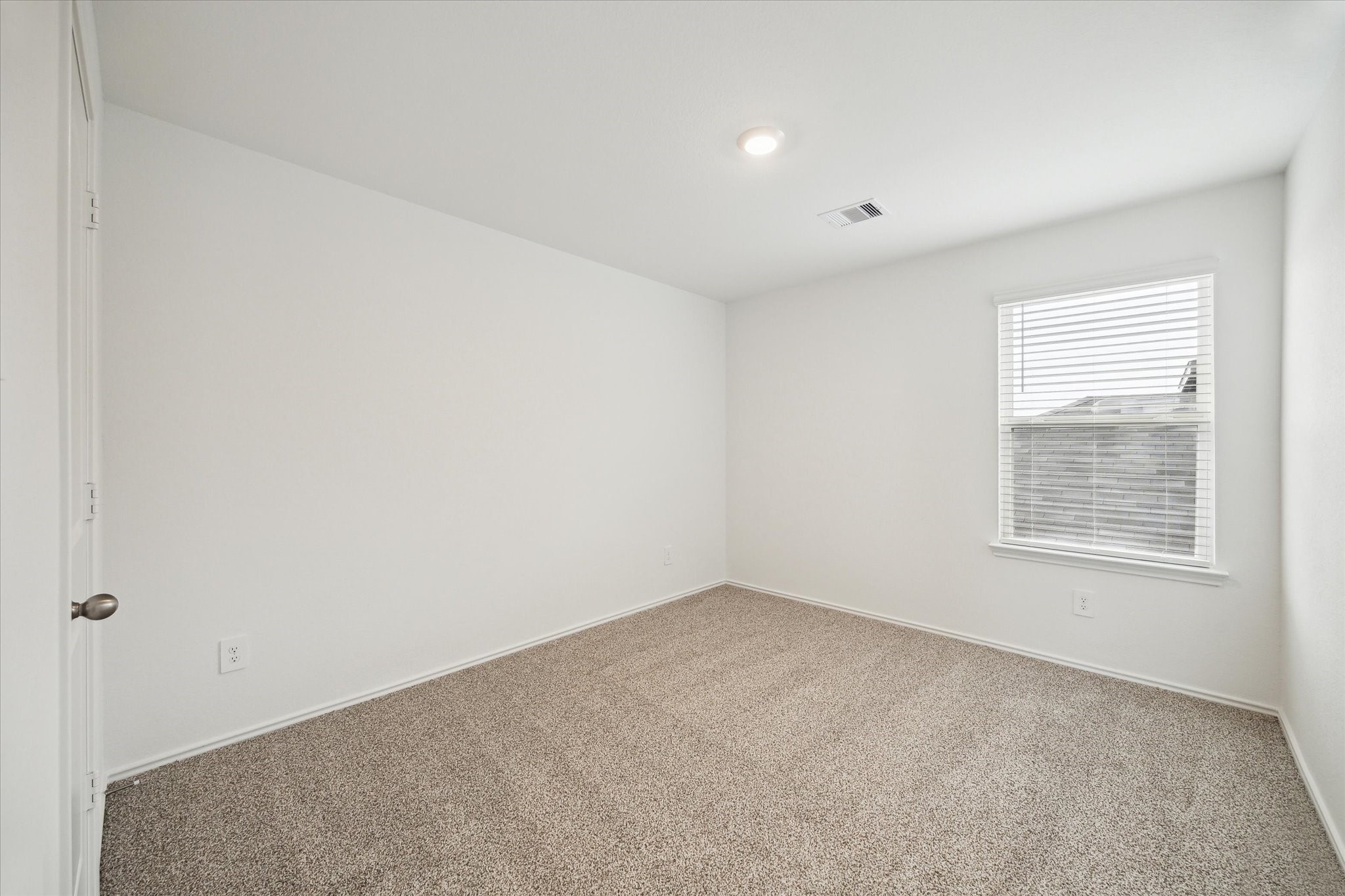 1002 Concord Pointe Lane Property Photo 9
