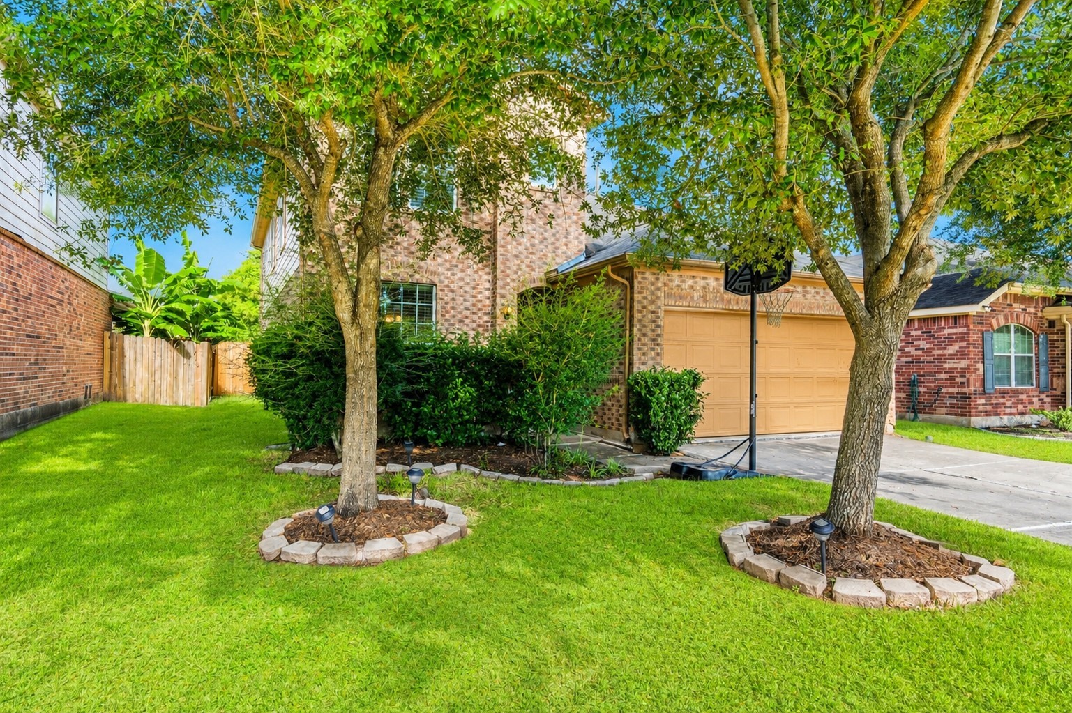 5907 Water Violet Lane Property Photo 2