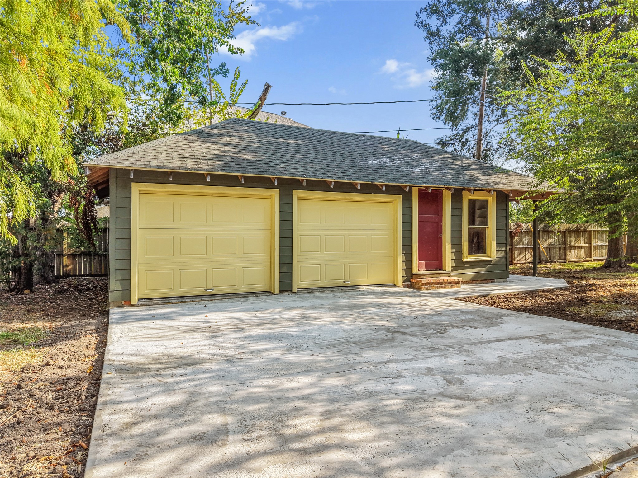 202 Meadowlawn Street Property Photo 33