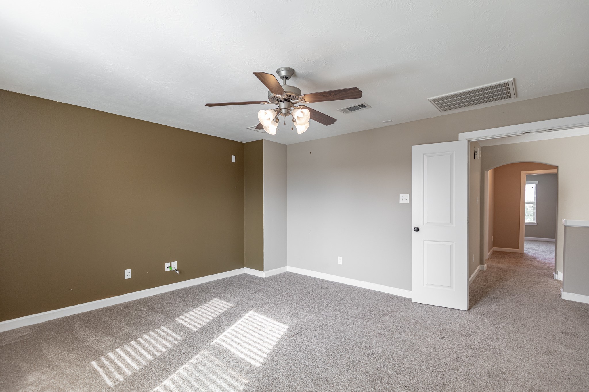 8626 Granite Peach Lane Property Photo 31