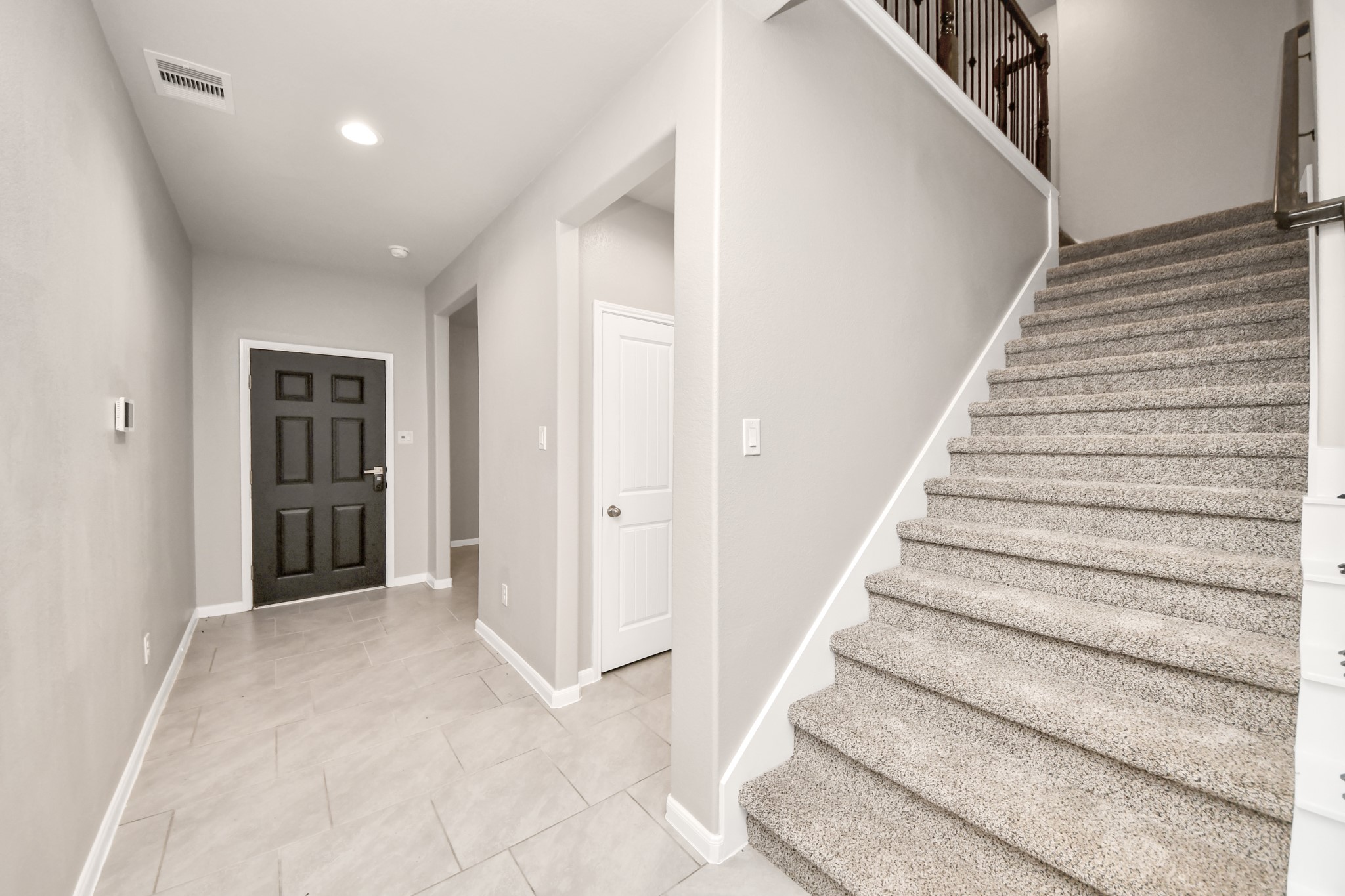 5646 Pleasant Falls Drive Property Photo 21