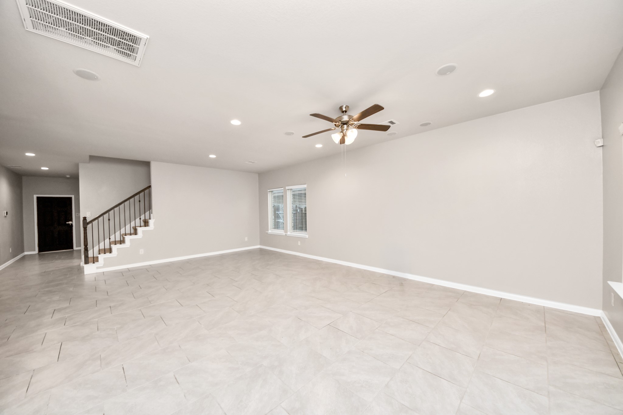 5646 Pleasant Falls Drive Property Photo 25