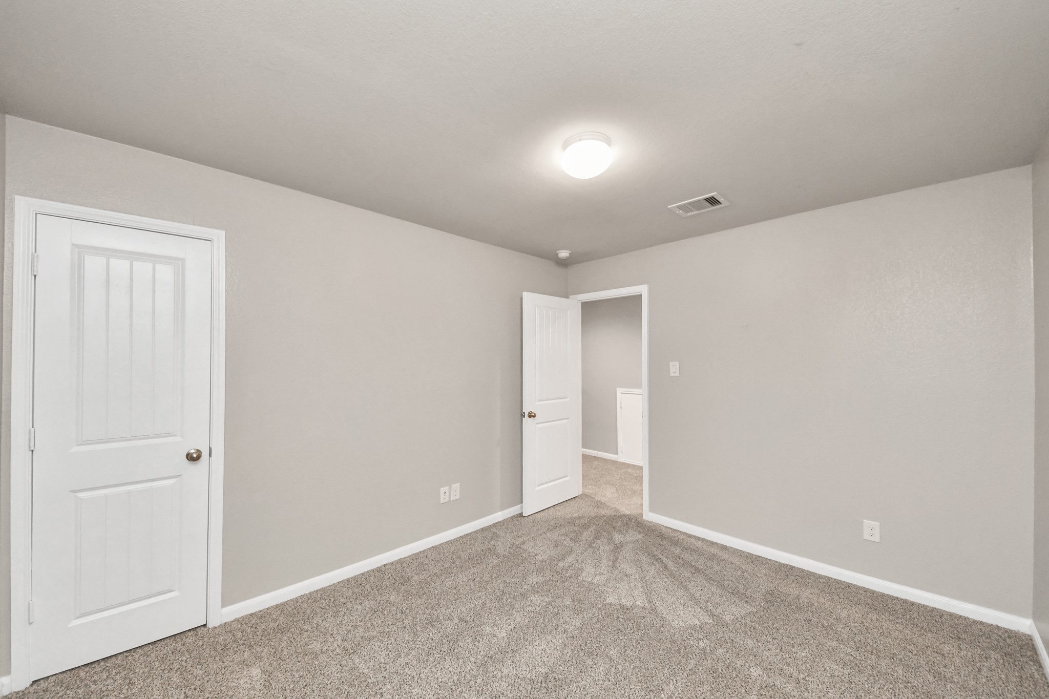 5646 Pleasant Falls Drive Property Photo 34