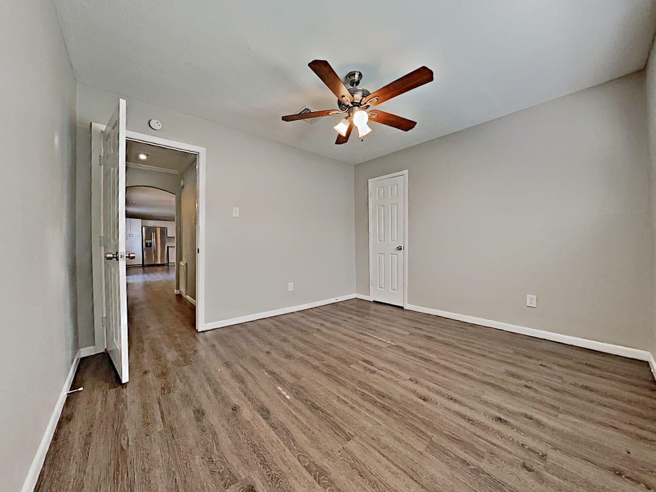 2705 Coy Drive Property Photo 8