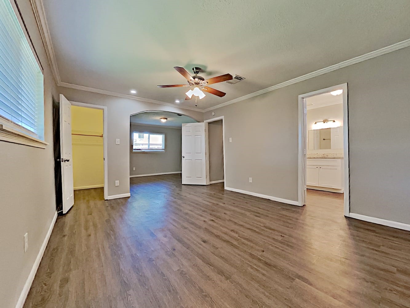 2705 Coy Drive Property Photo 10