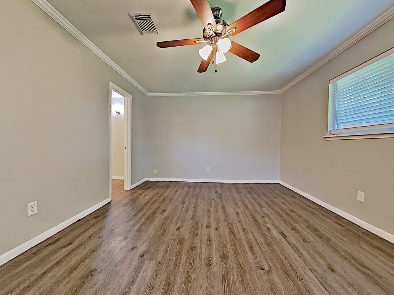 2705 Coy Drive Property Photo 11