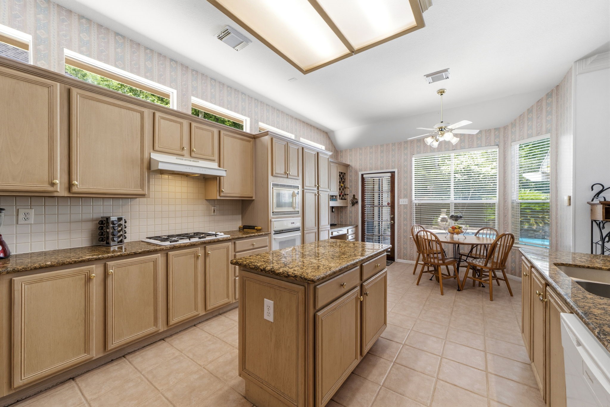 185 Purple Slate Place Property Photo 13