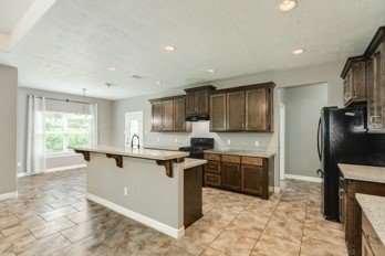 2418 Ridgewood Drive Property Photo 8