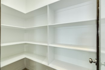 2418 Ridgewood Drive Property Photo 11