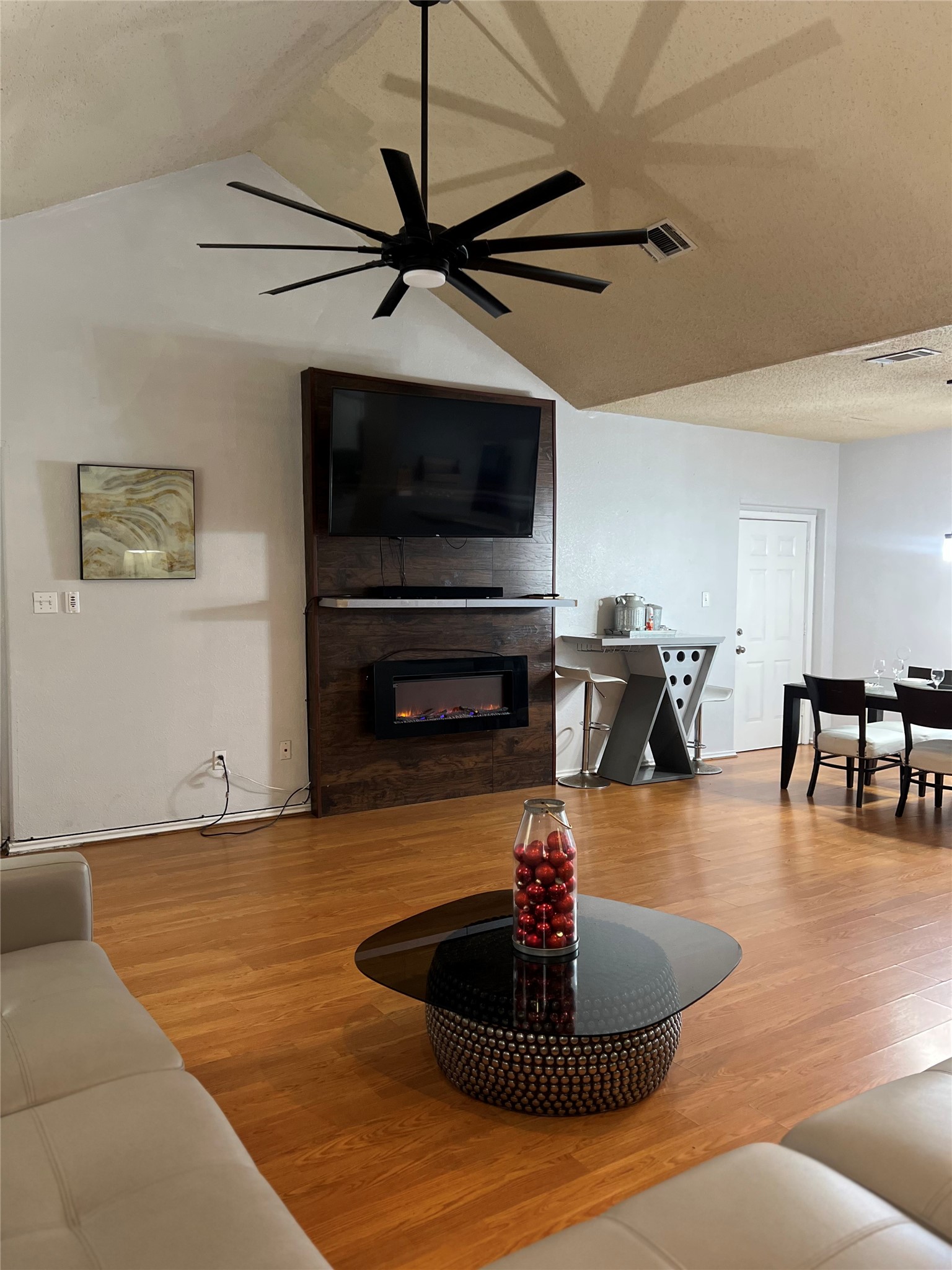 13117 Vickery Street 2 Property Photo 5