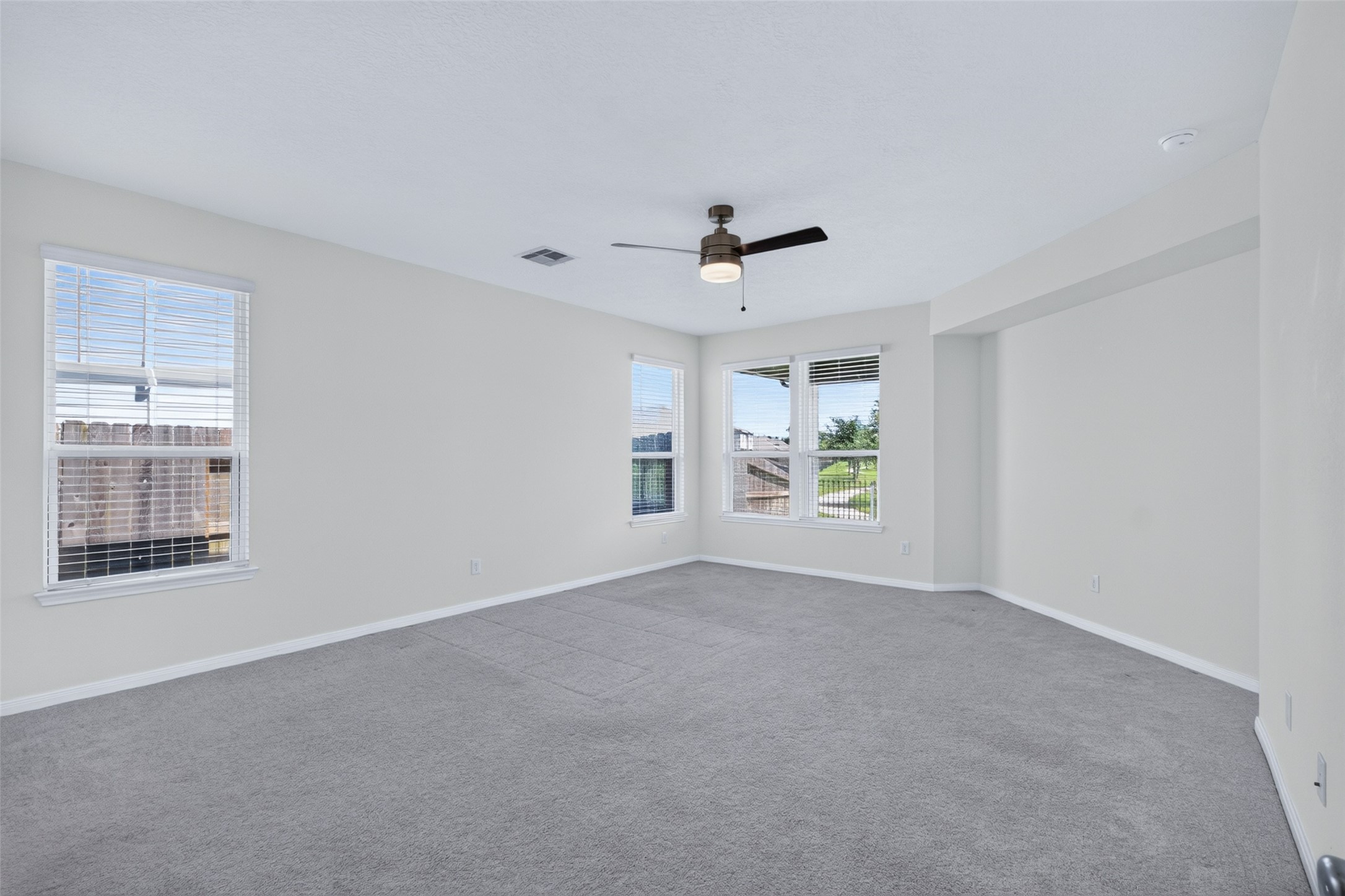 4850 Lucky Fawn Lane Property Photo 17