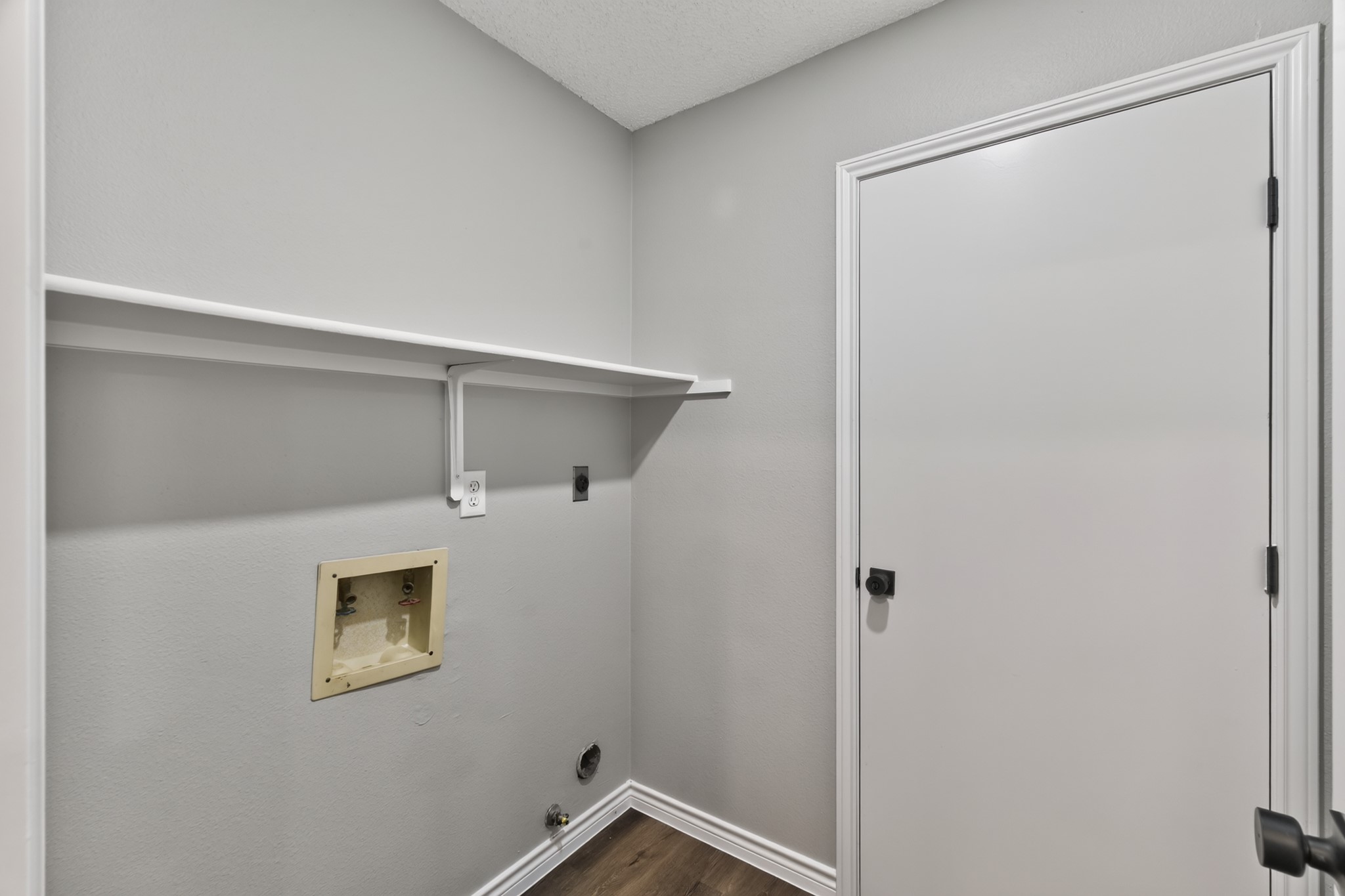 106 N Woodstock Circle Drive Property Photo 21