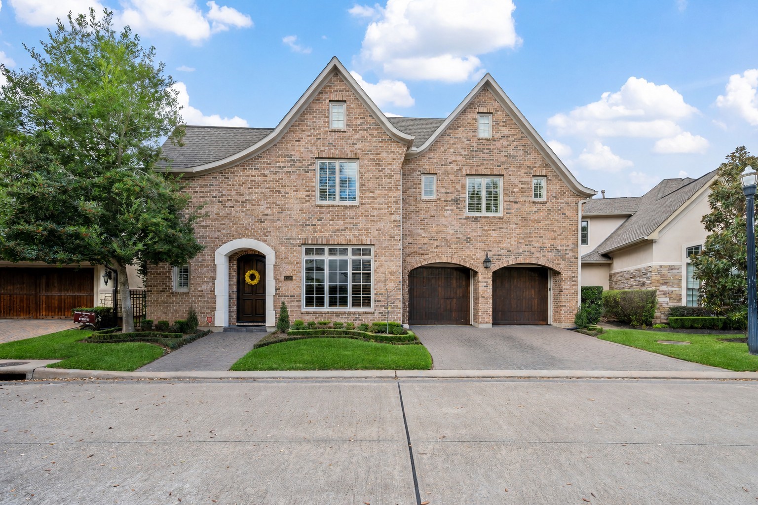 15426 Oyster Creek Lane Property Photo 1