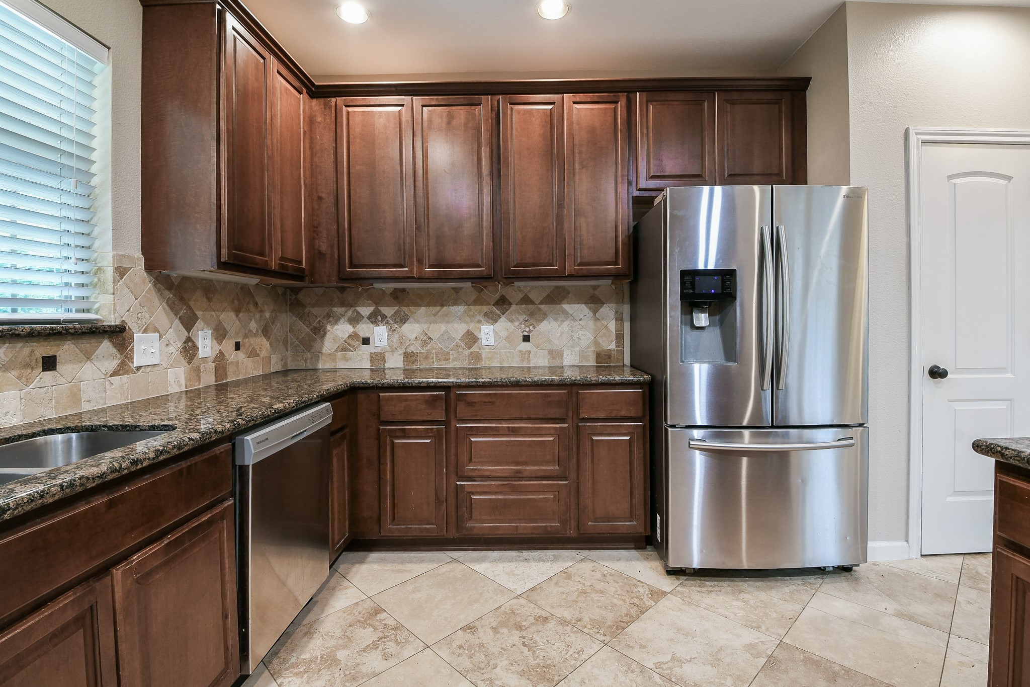 10506 Chateau Lane Property Photo 11