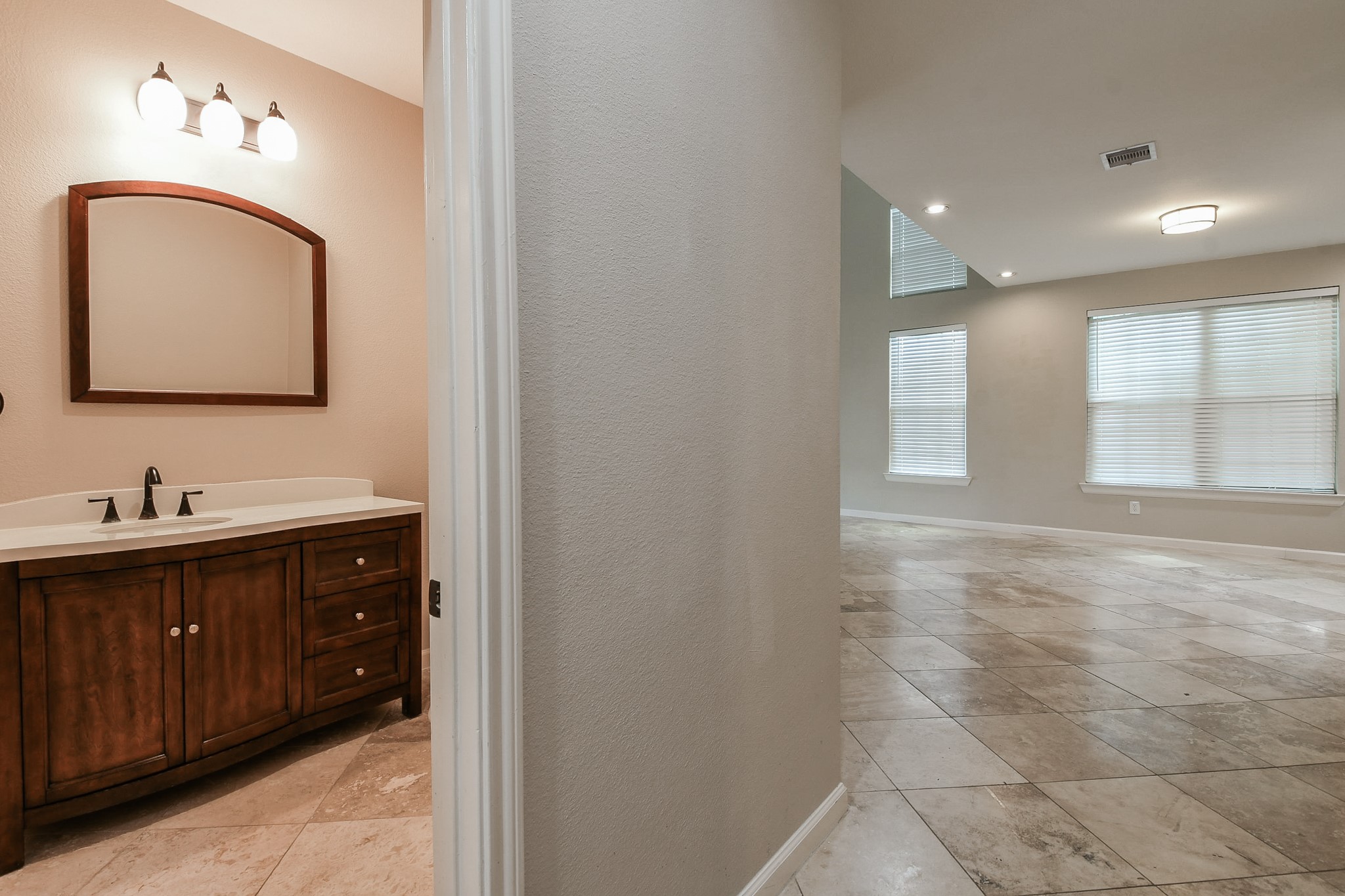 10506 Chateau Lane Property Photo 27