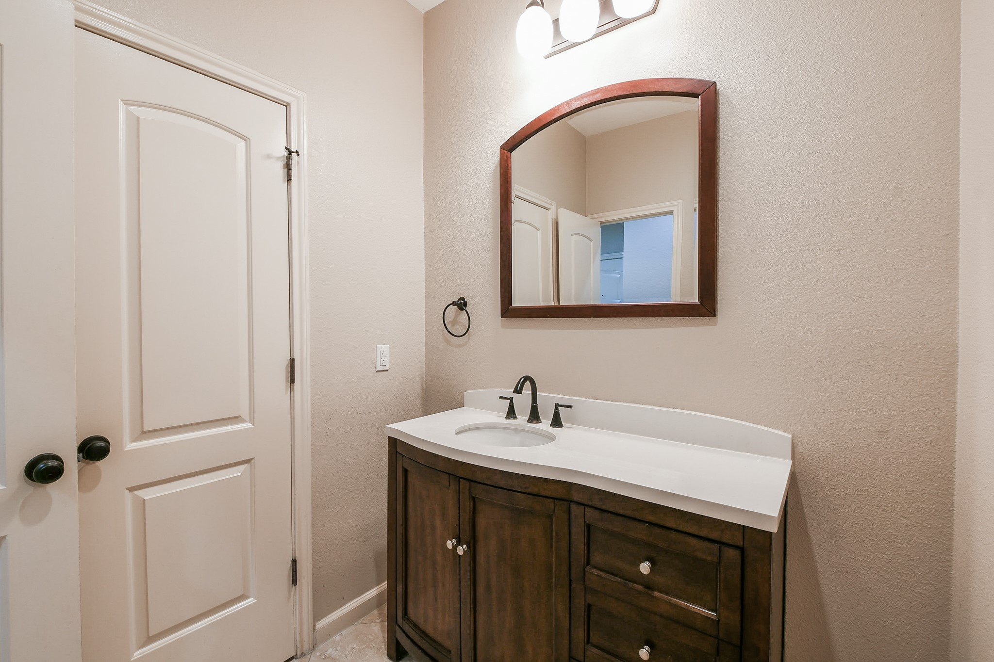 10506 Chateau Lane Property Photo 28