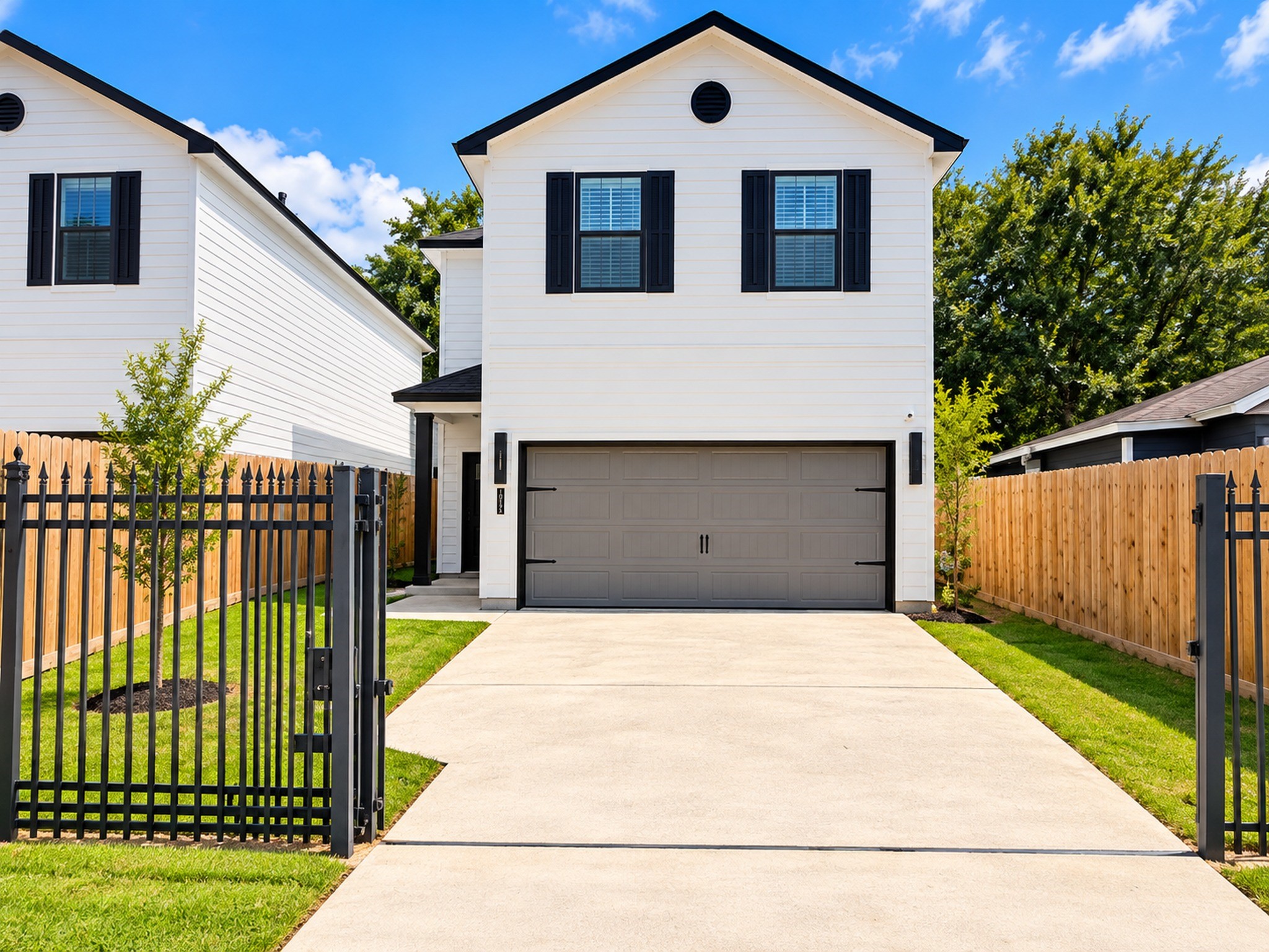 8828 Curry Road Property Photo 1