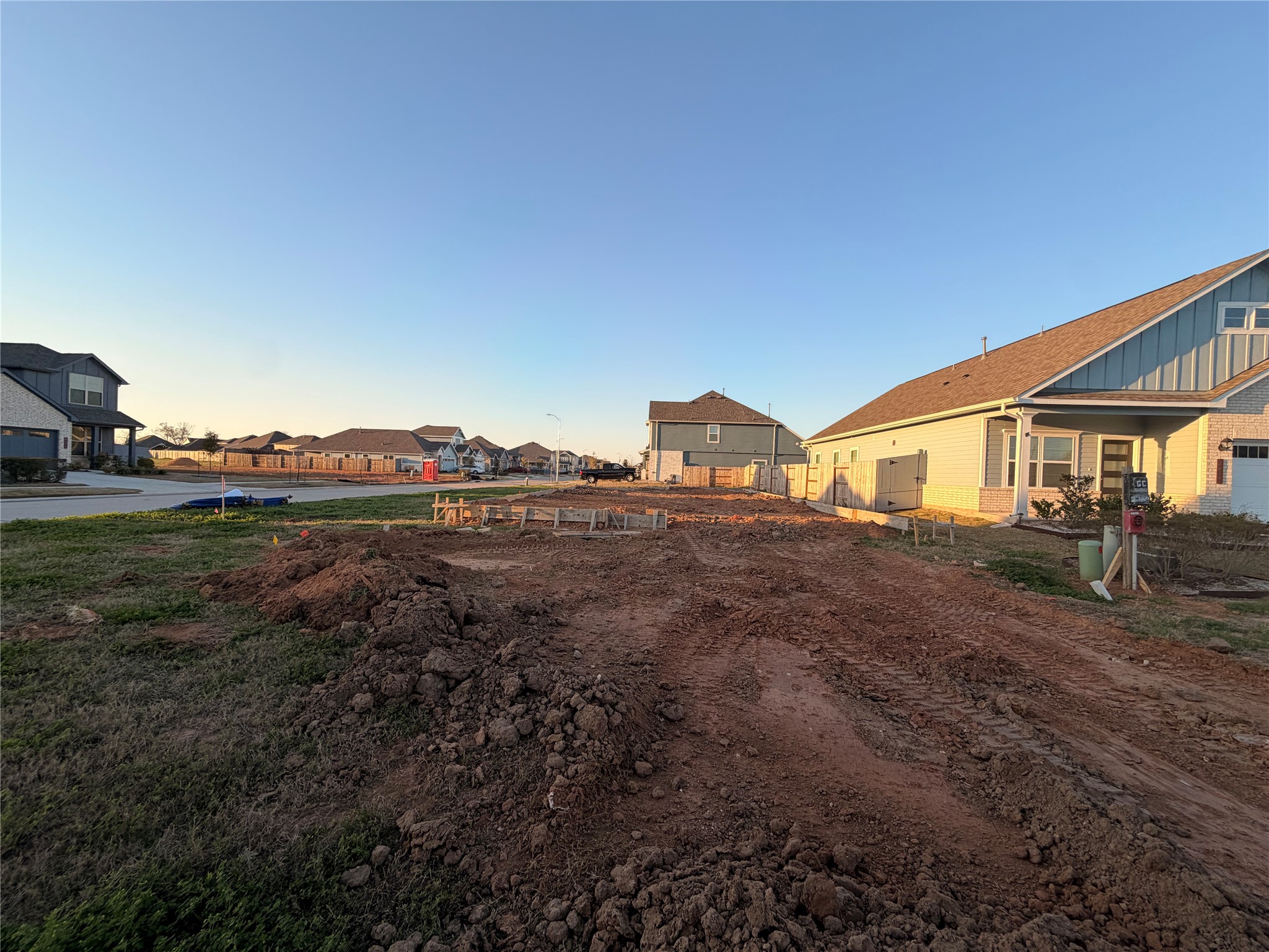 32326 Comet Darner Way Property Photo 2