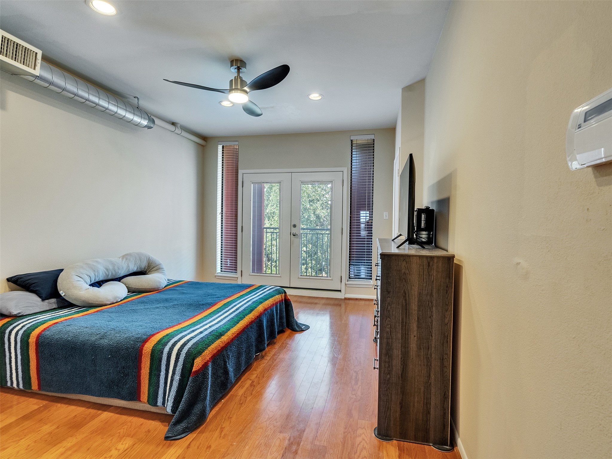 310 S Jensen Drive 2 Property Photo 8