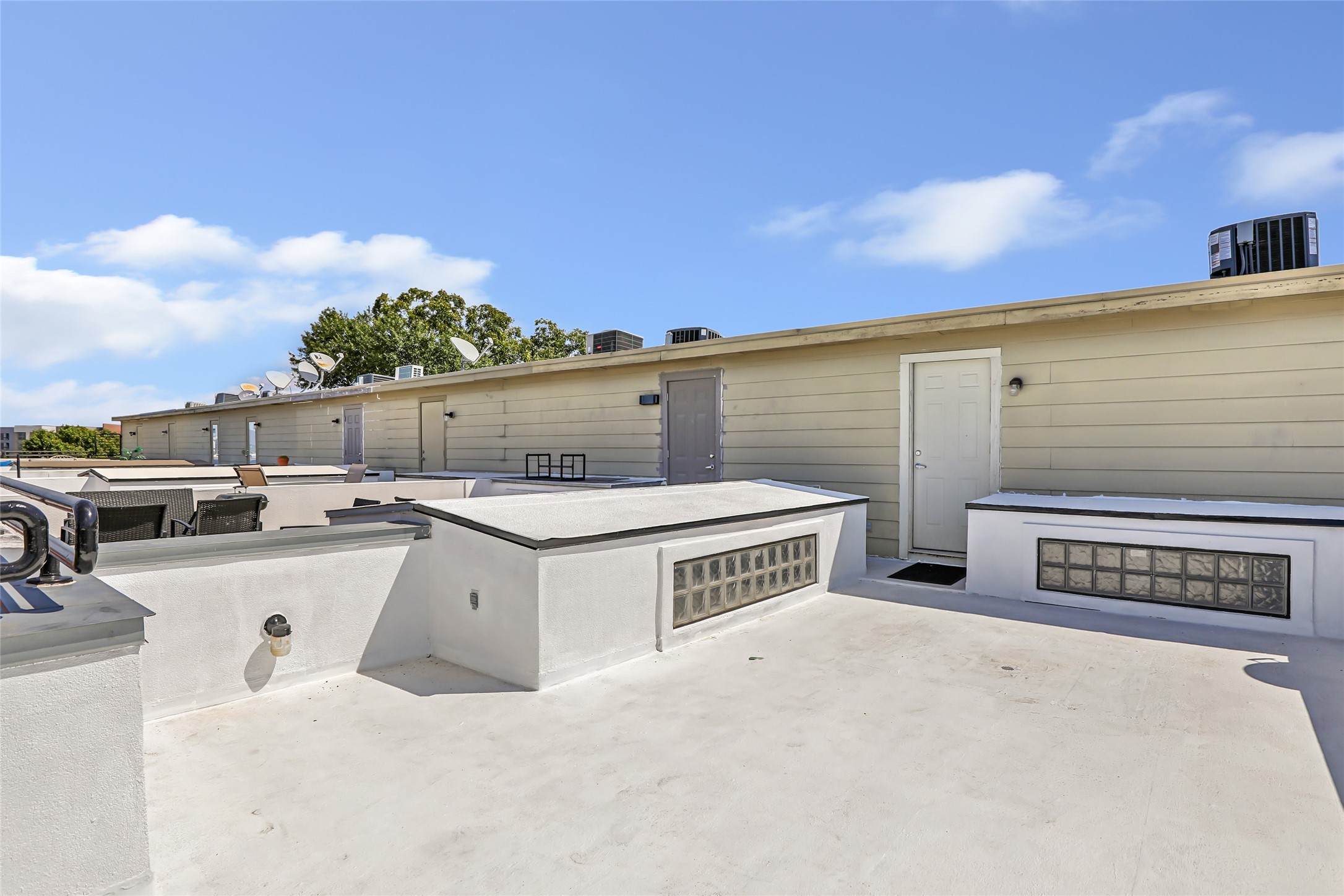 310 S Jensen Drive 2 Property Photo 15