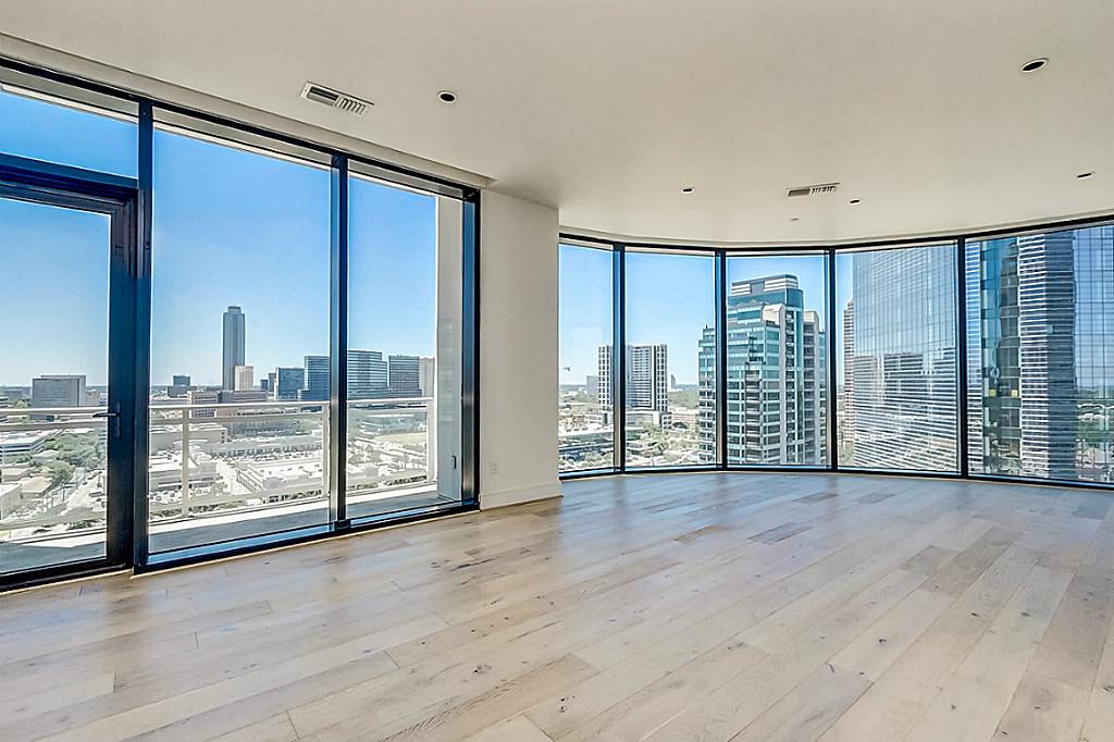 1409 Post Oak Boulevard 1604 Property Photo 6