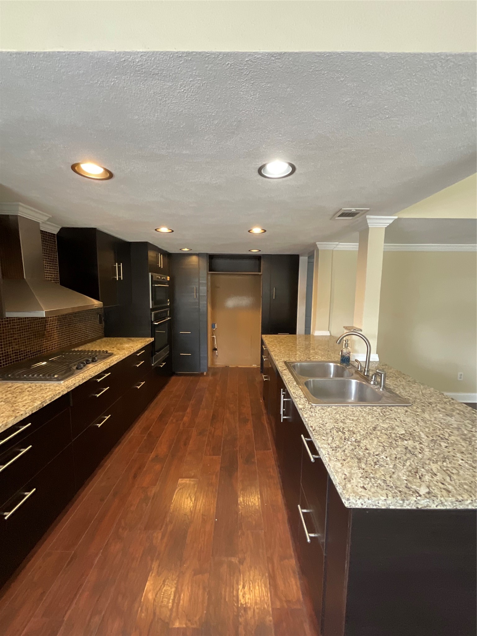 4006 Fitzwater Drive Property Photo 14