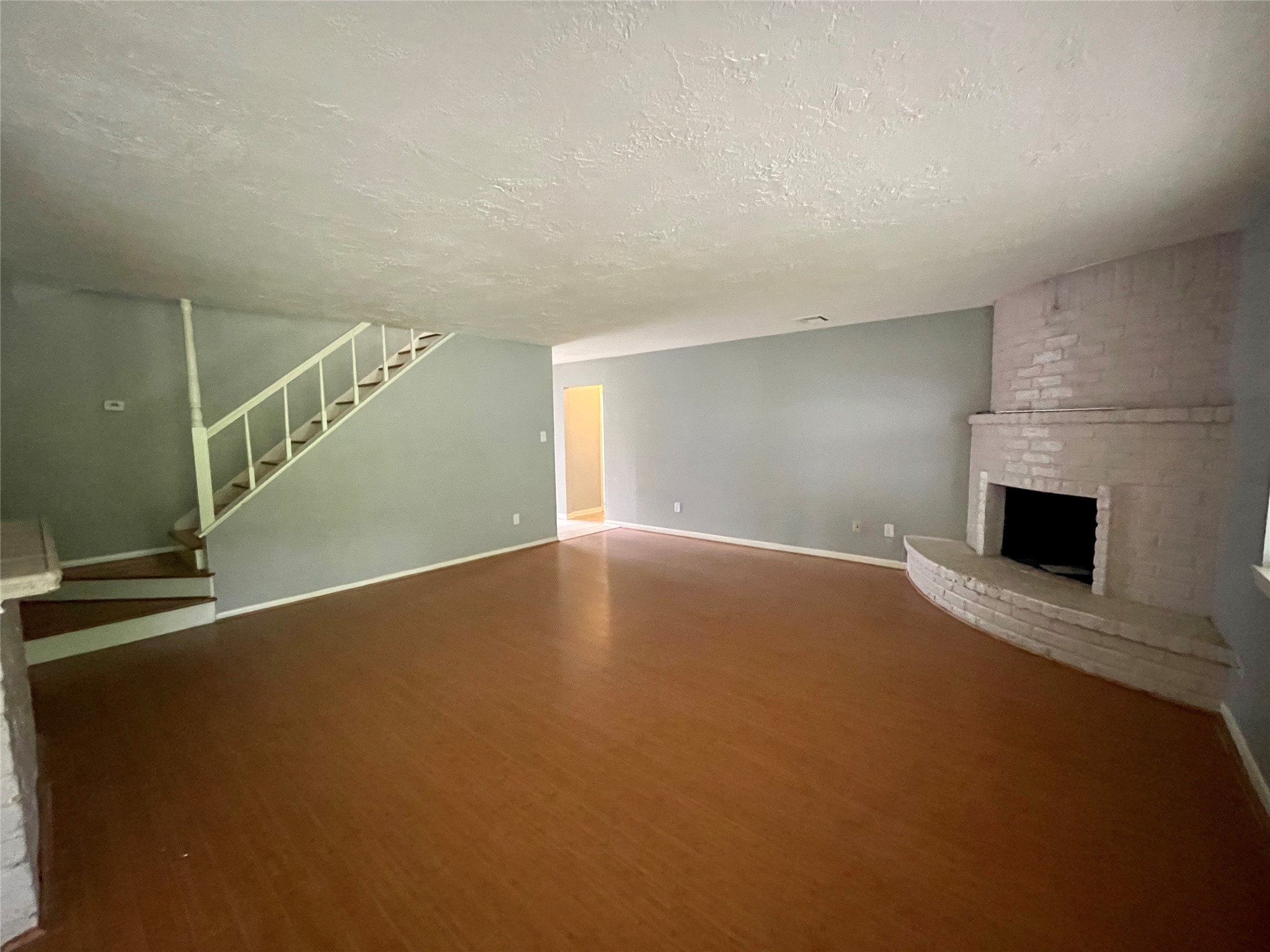 15803 Baytree Drive Property Photo 7