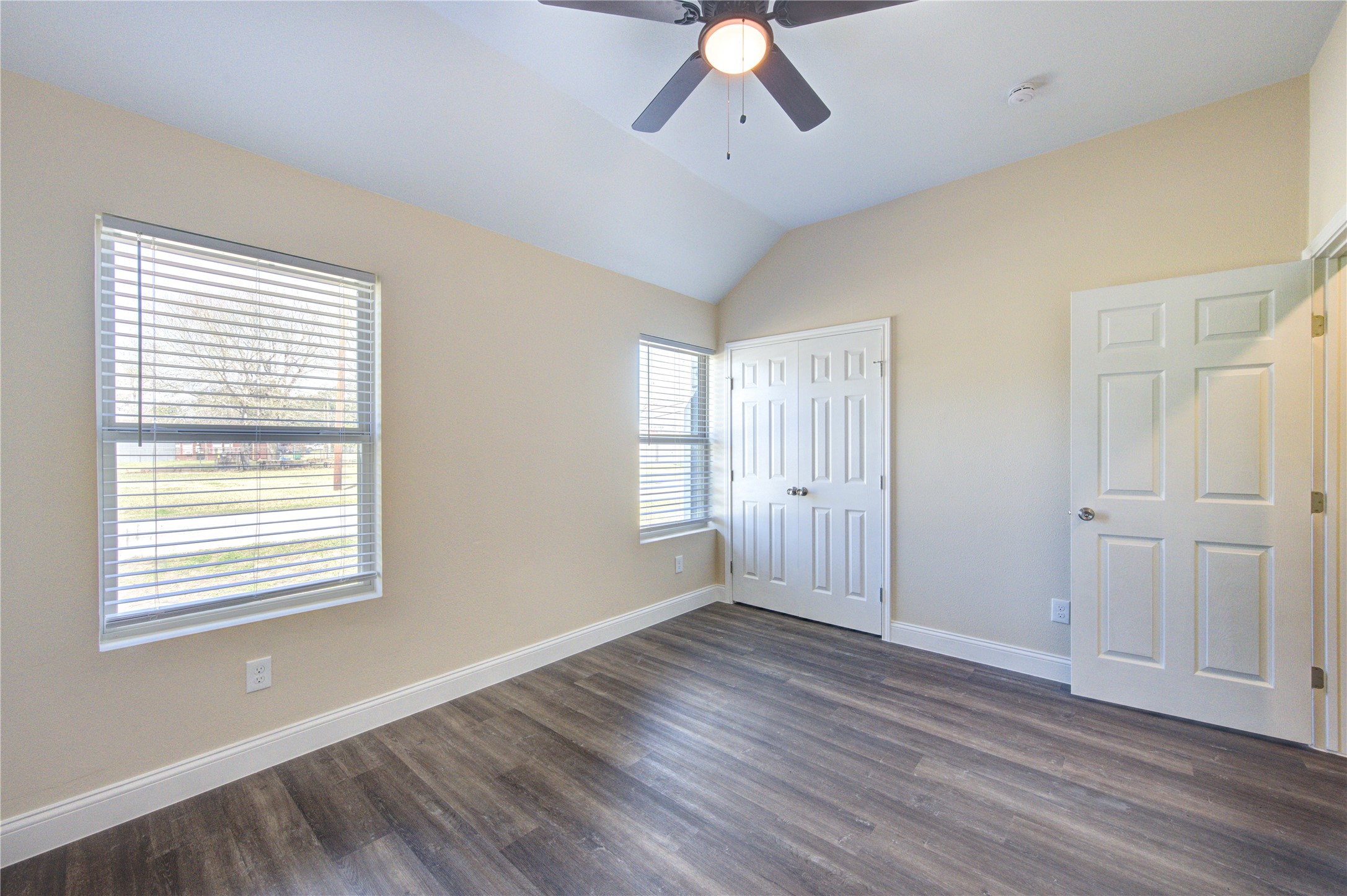 225 Pecan Street Property Photo 7