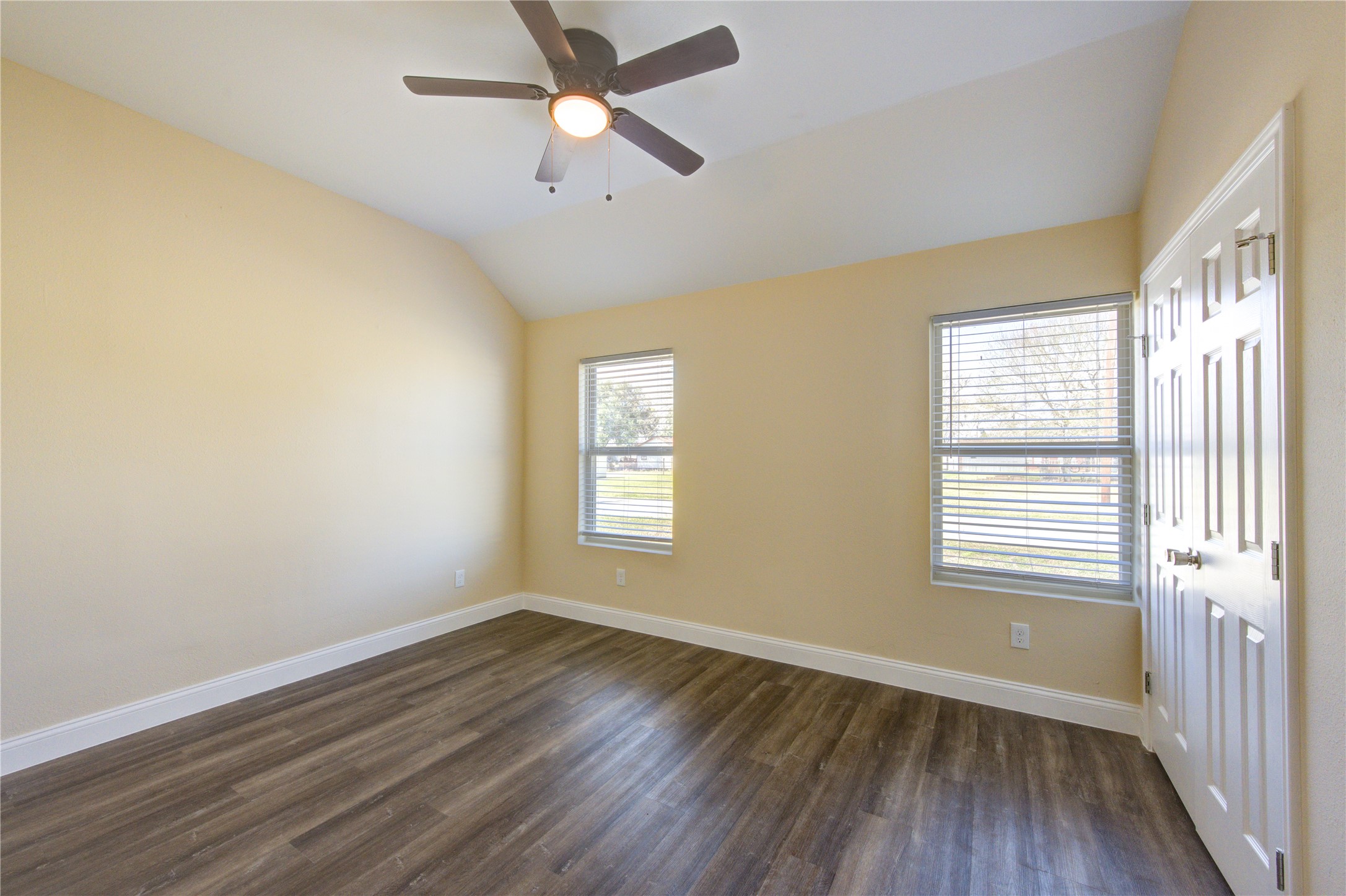 225 Pecan Street Property Photo 8
