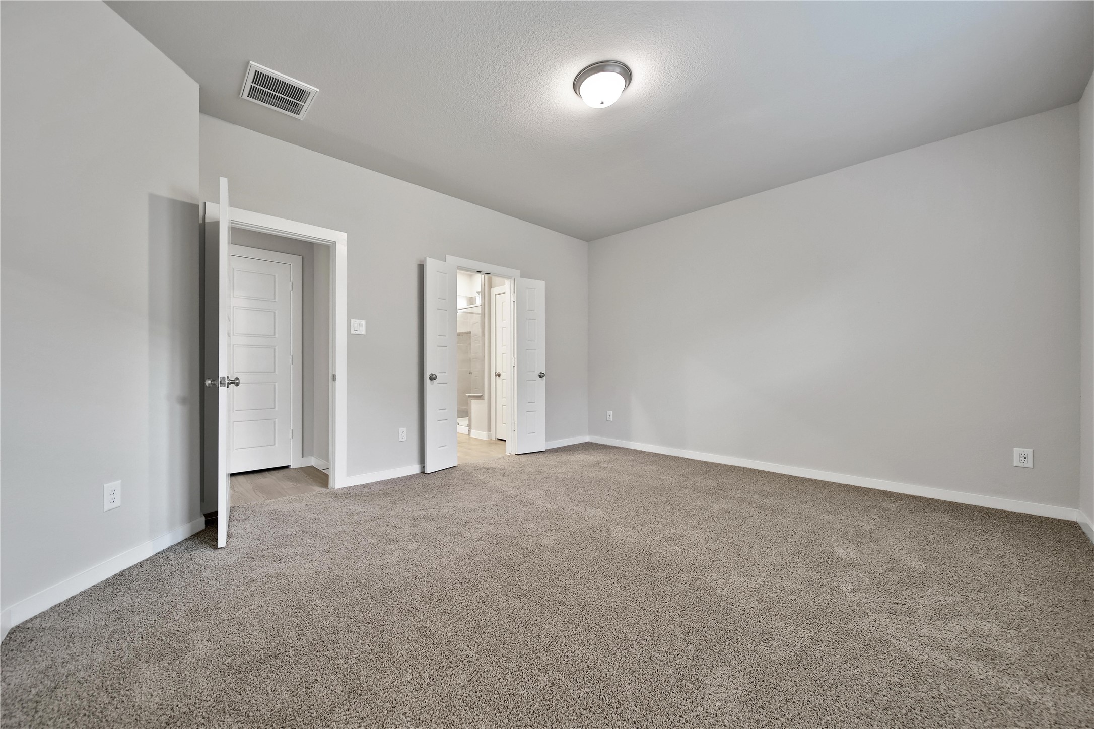 6609 Lahna Oak Drive Property Photo 14