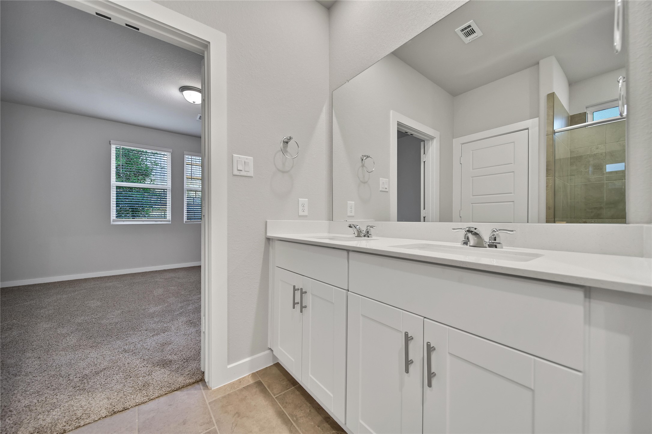 6609 Lahna Oak Drive Property Photo 16
