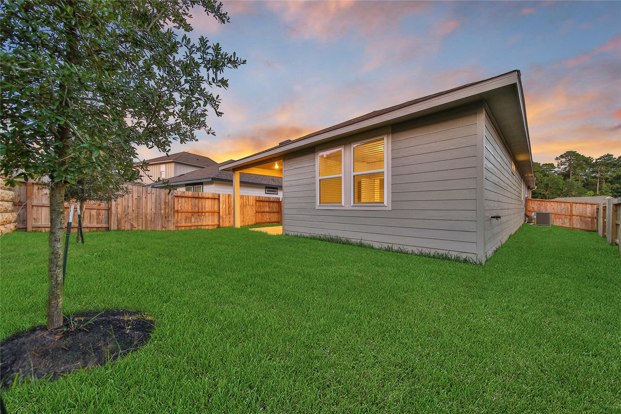 6609 Lahna Oak Drive Property Photo 29