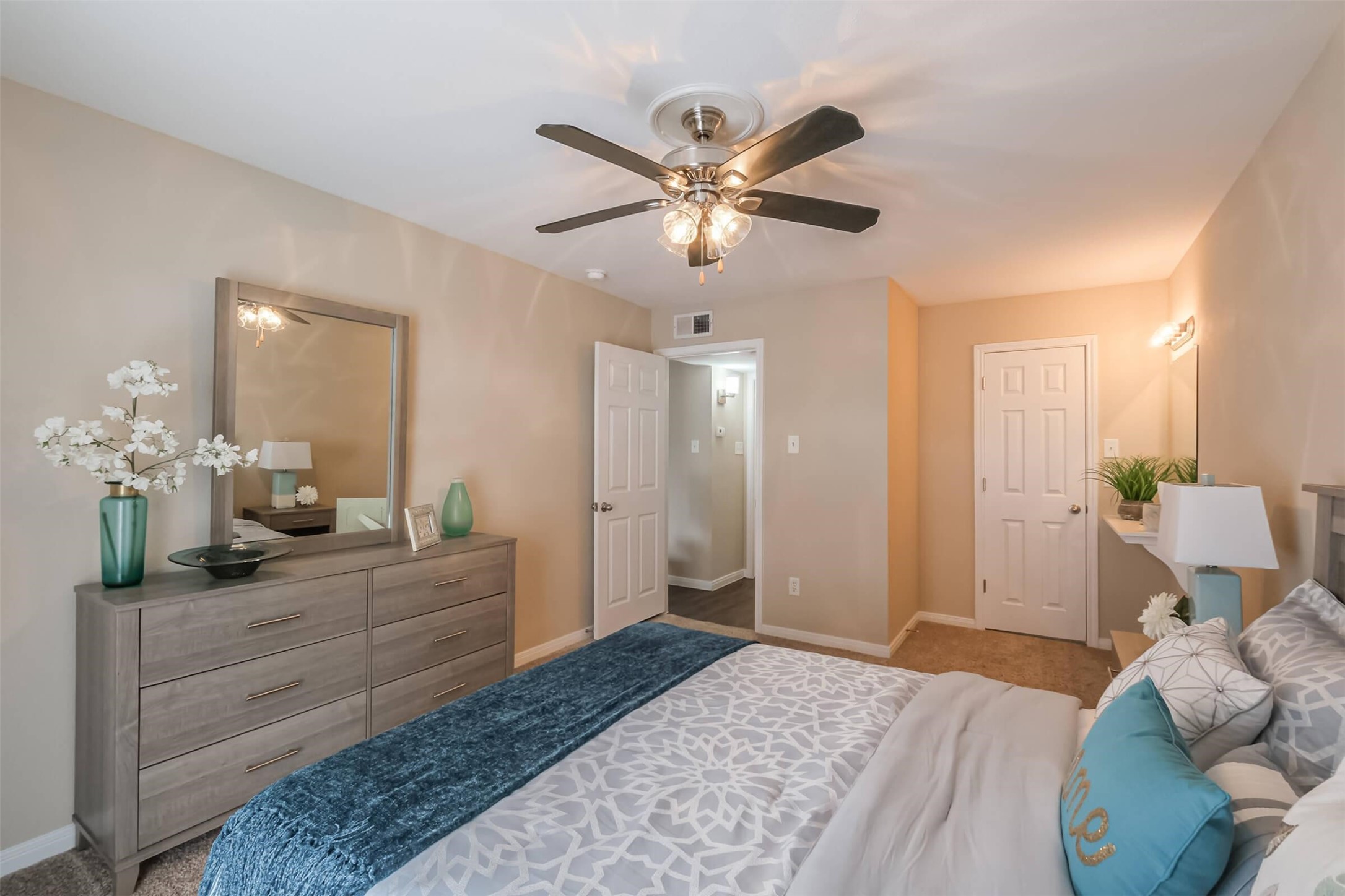 5900 N Braeswood Blvd 237 Property Photo 16