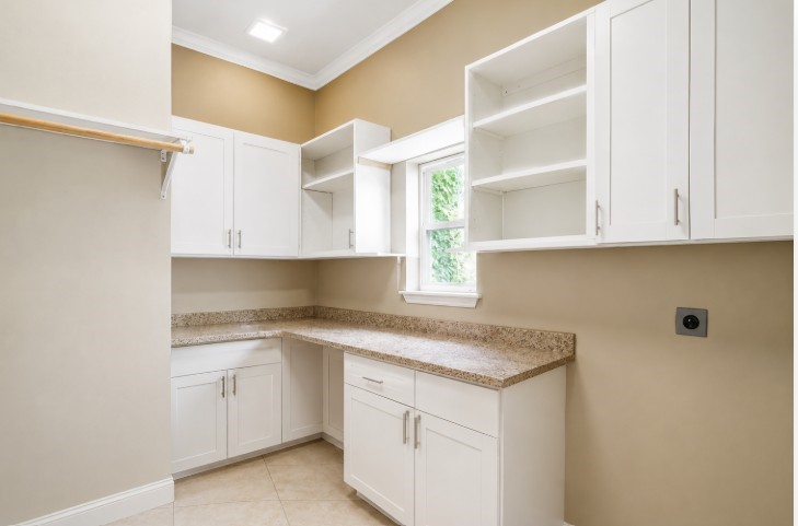 803 Hennesey Drive Property Photo 20