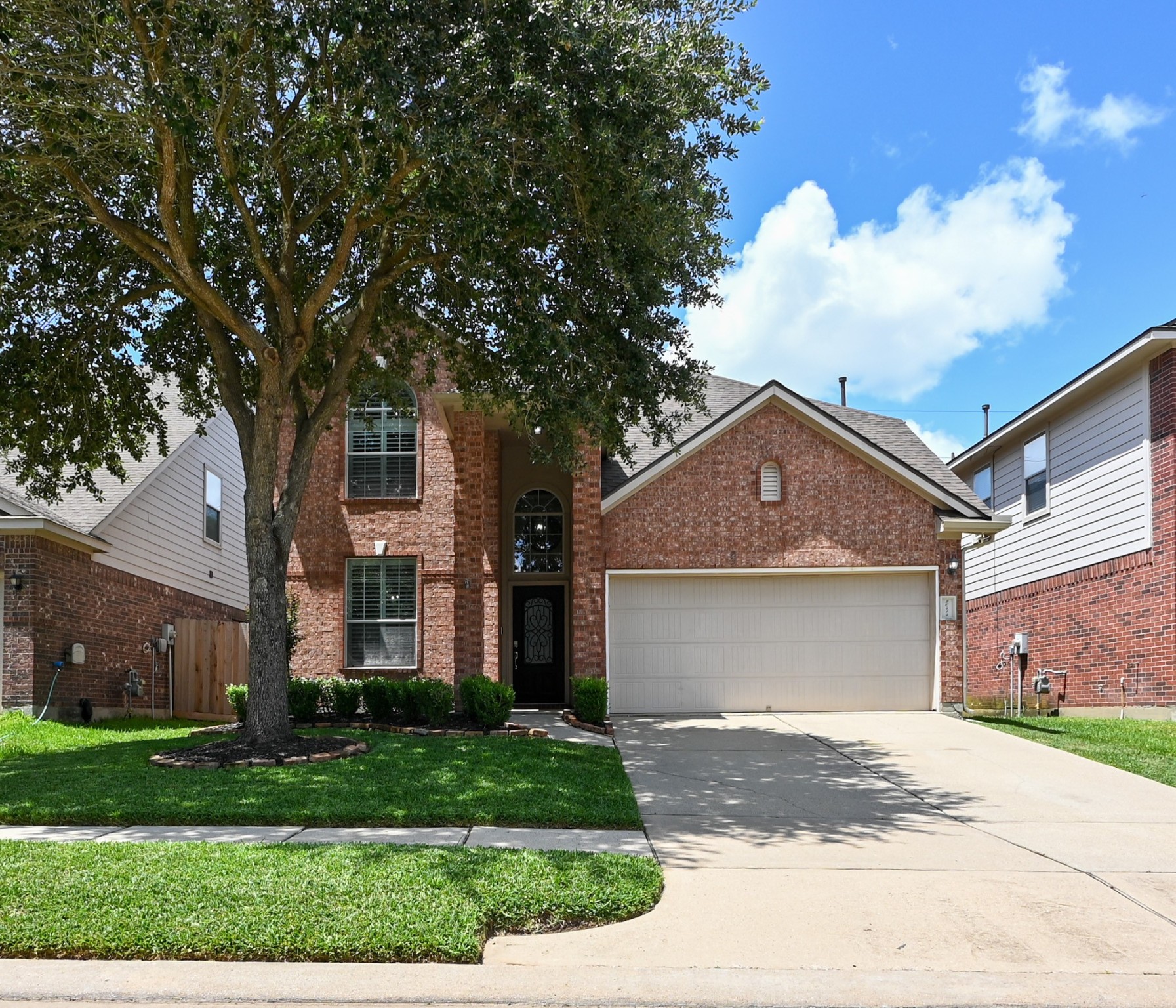 26414 Longview Creek Drive Property Photo 1