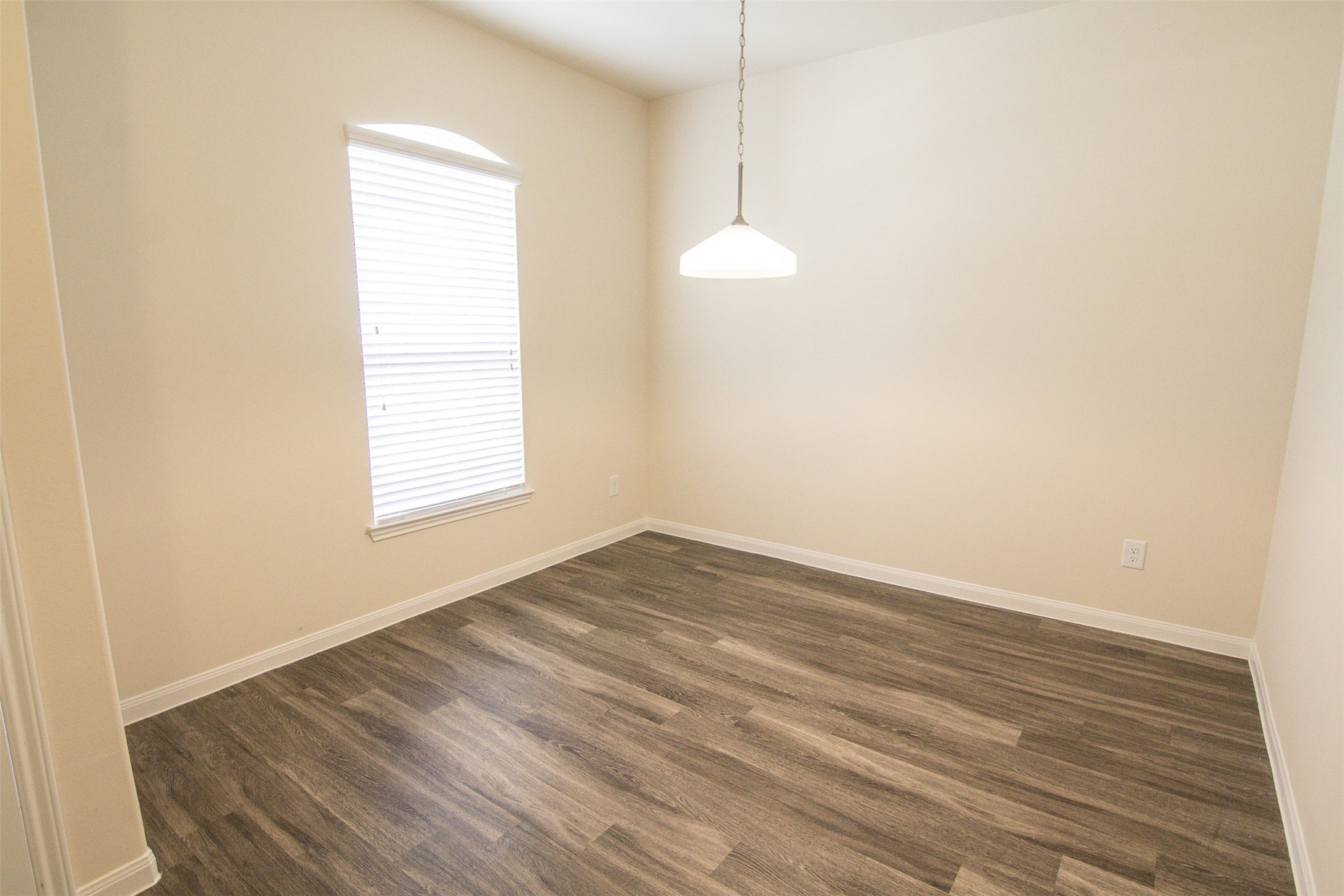 3783 Lake Bend Shore Drive Property Photo 13